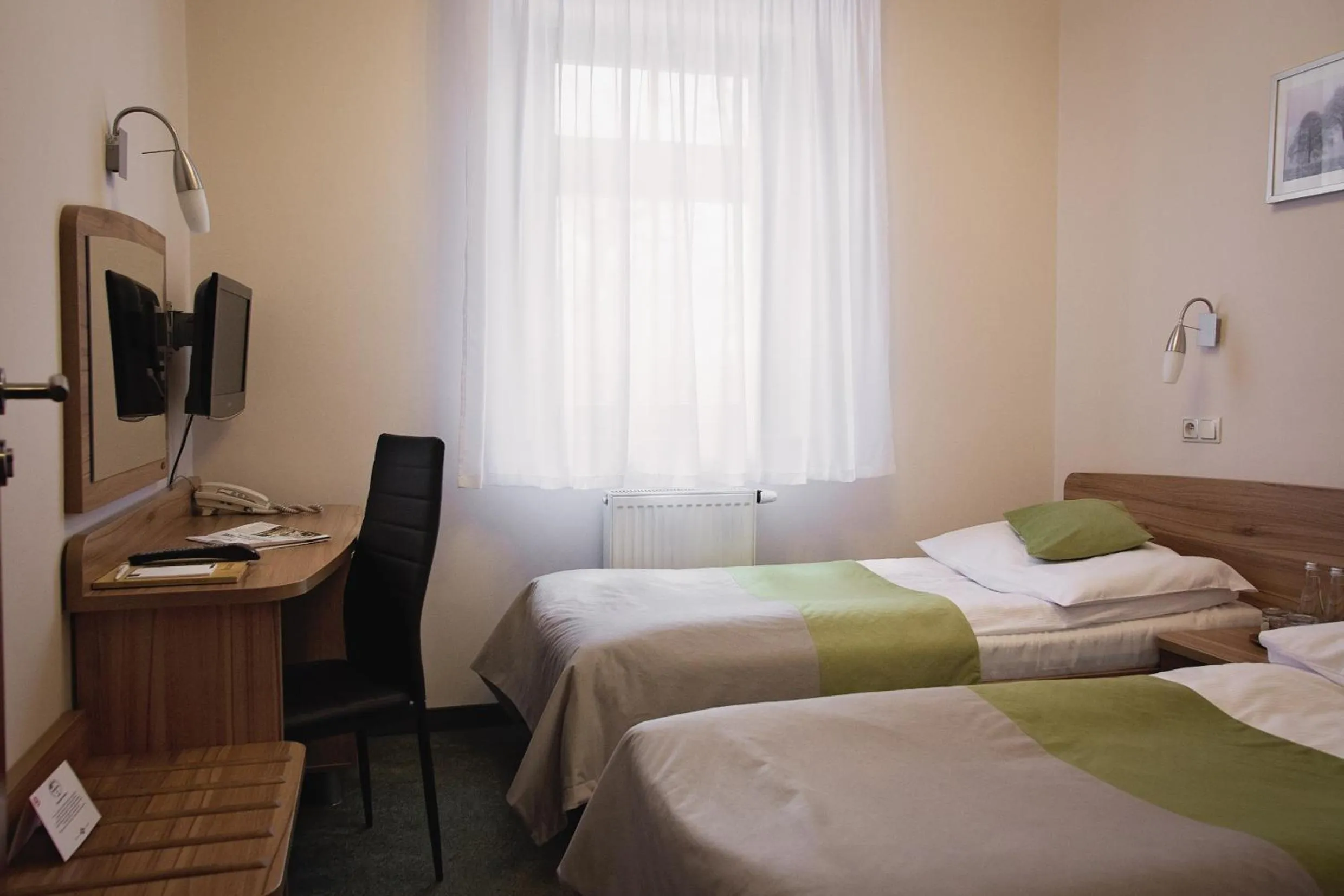 Bed in Kompleks Dąbrówka