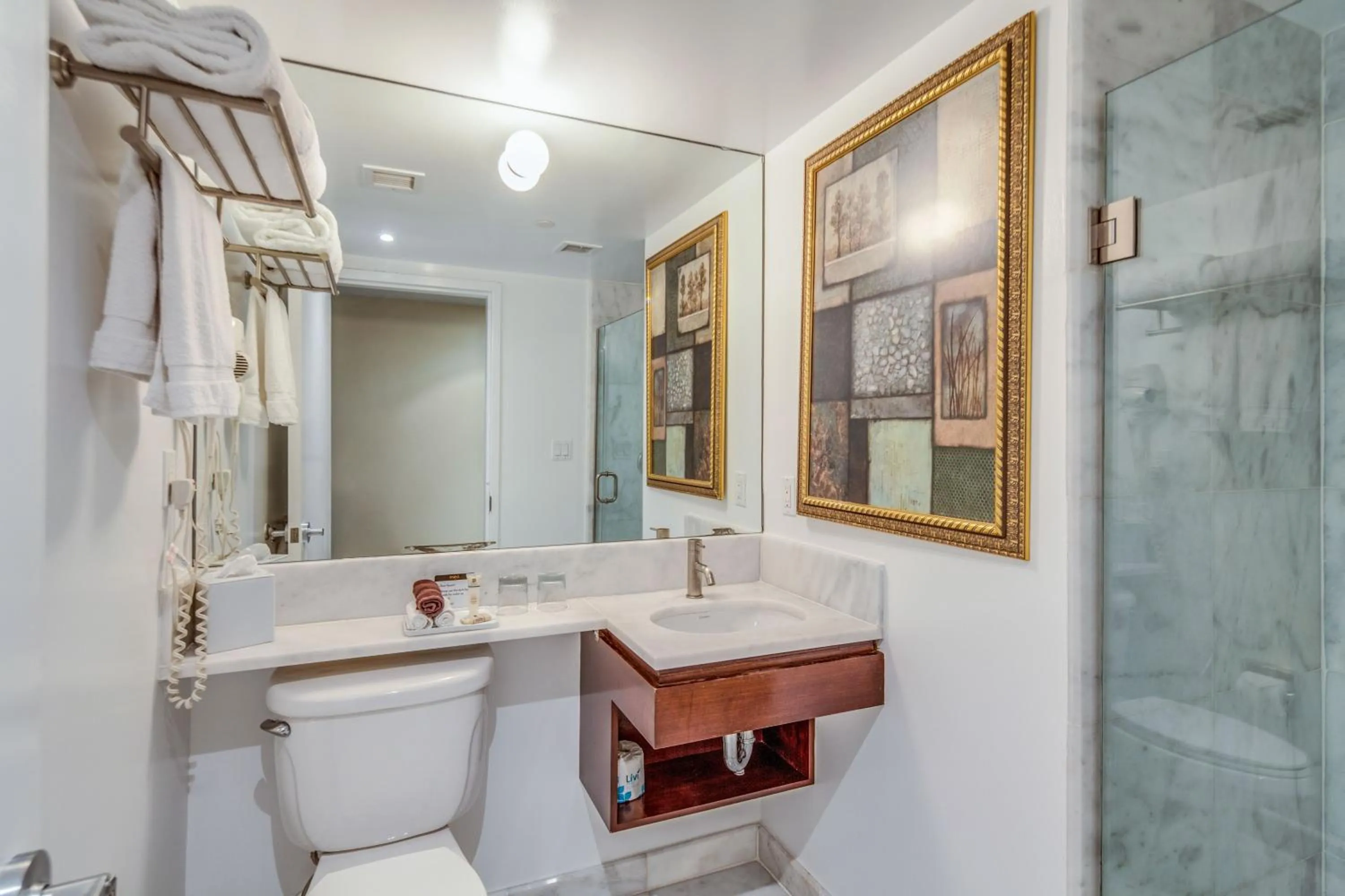 Bathroom in The Historic Blue Angel Hotel Lexington Ave, an Ascend Collection
