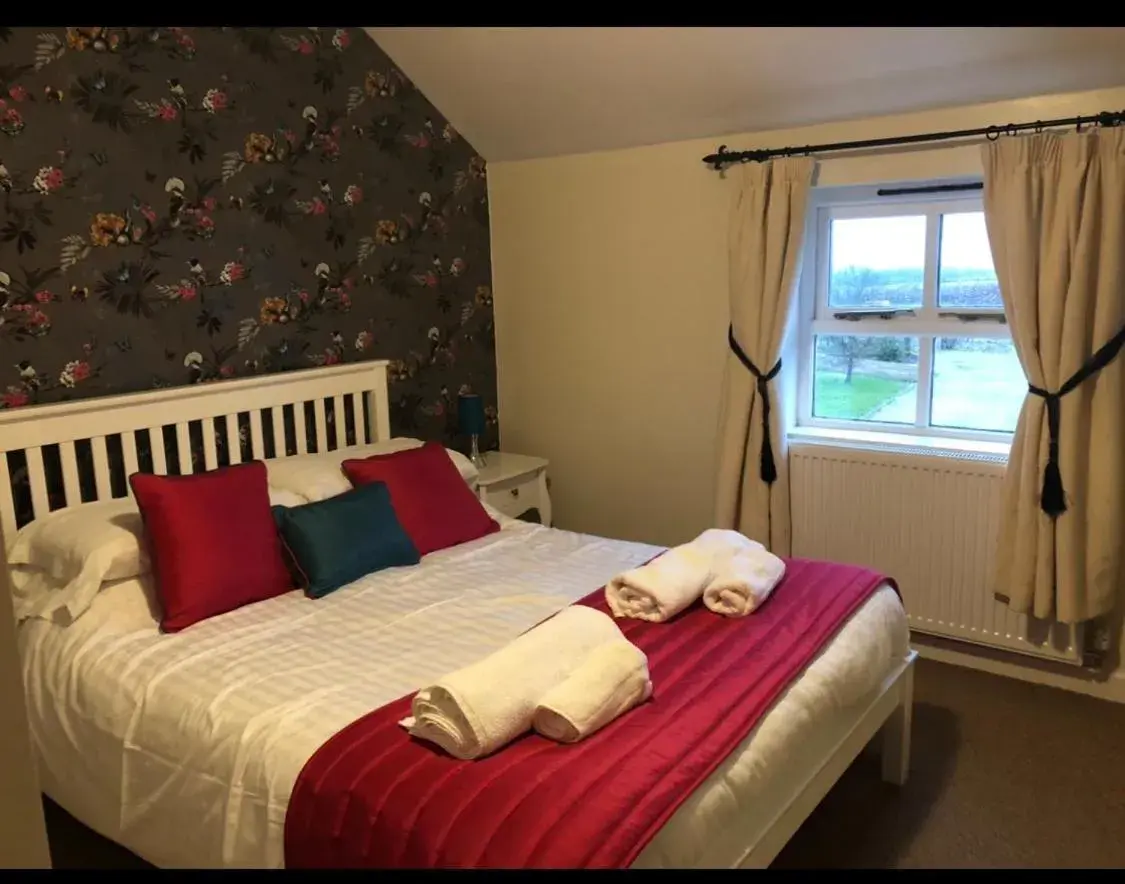 Double Room in The Jug & Glass Inn Double Room in The Jug & Glass Inn