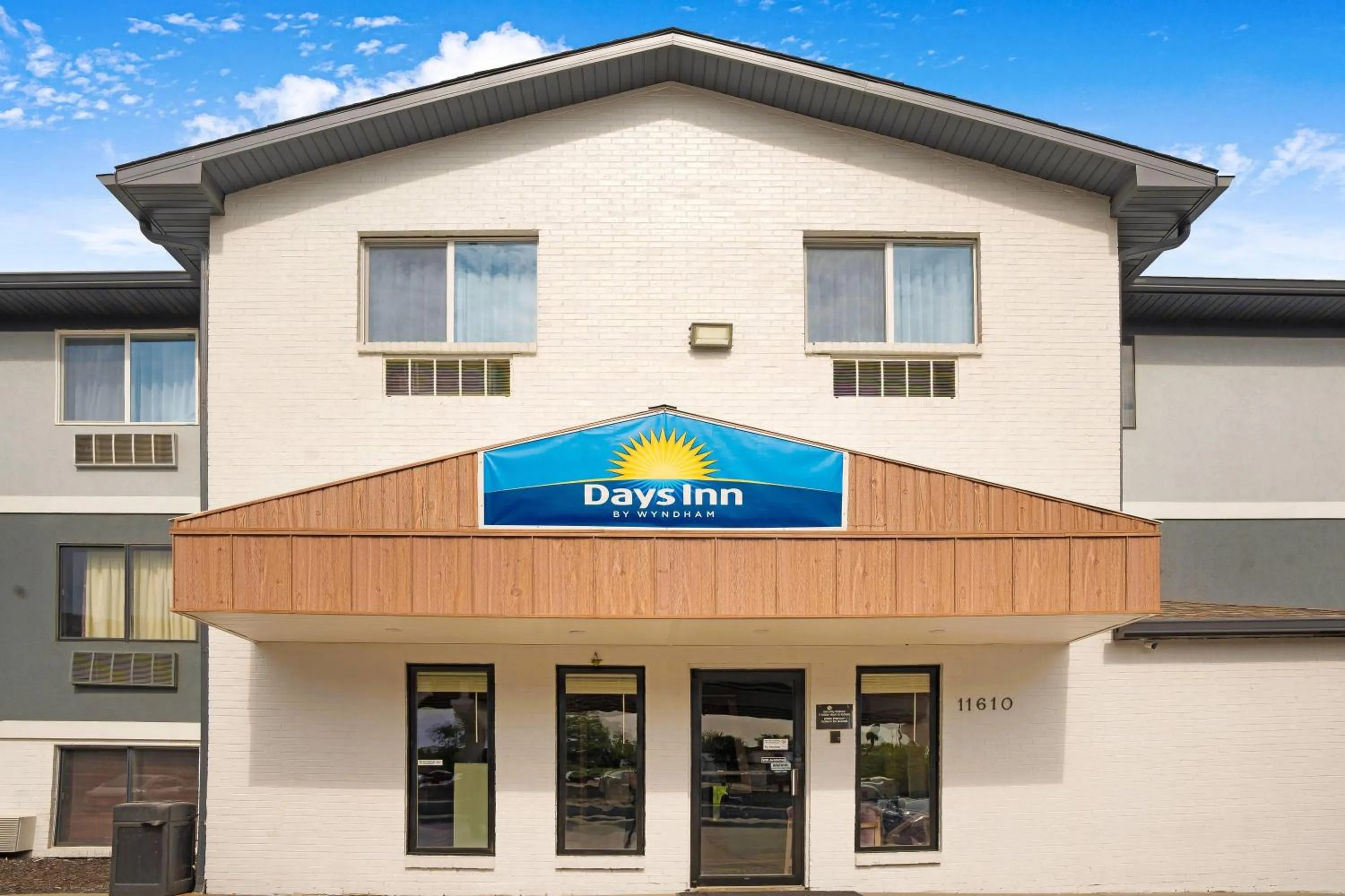 Property building in Days Inn by Wyndham Omaha - West Dodge