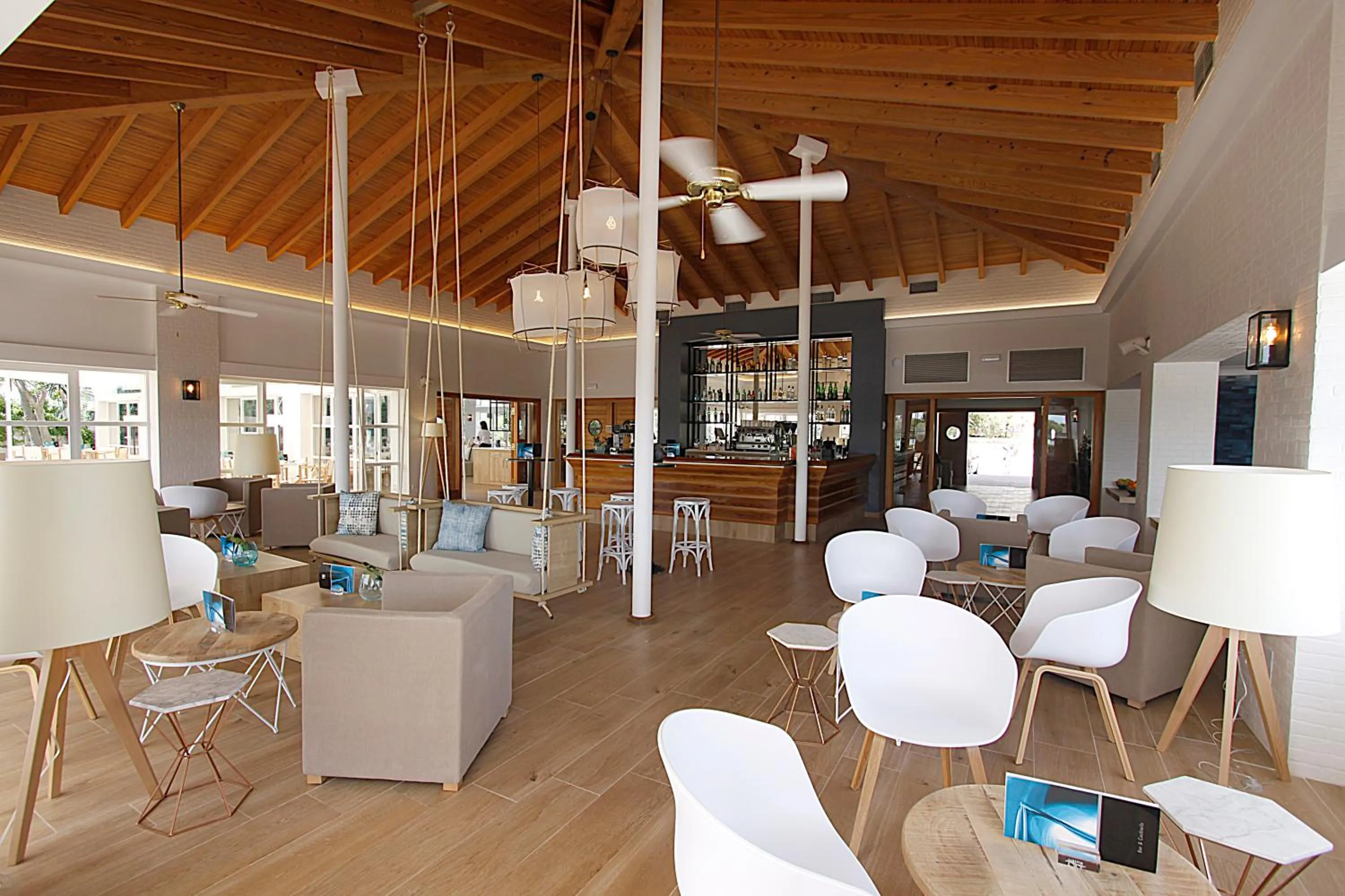 Restaurant/places to eat in BG Rei del Mediterrani