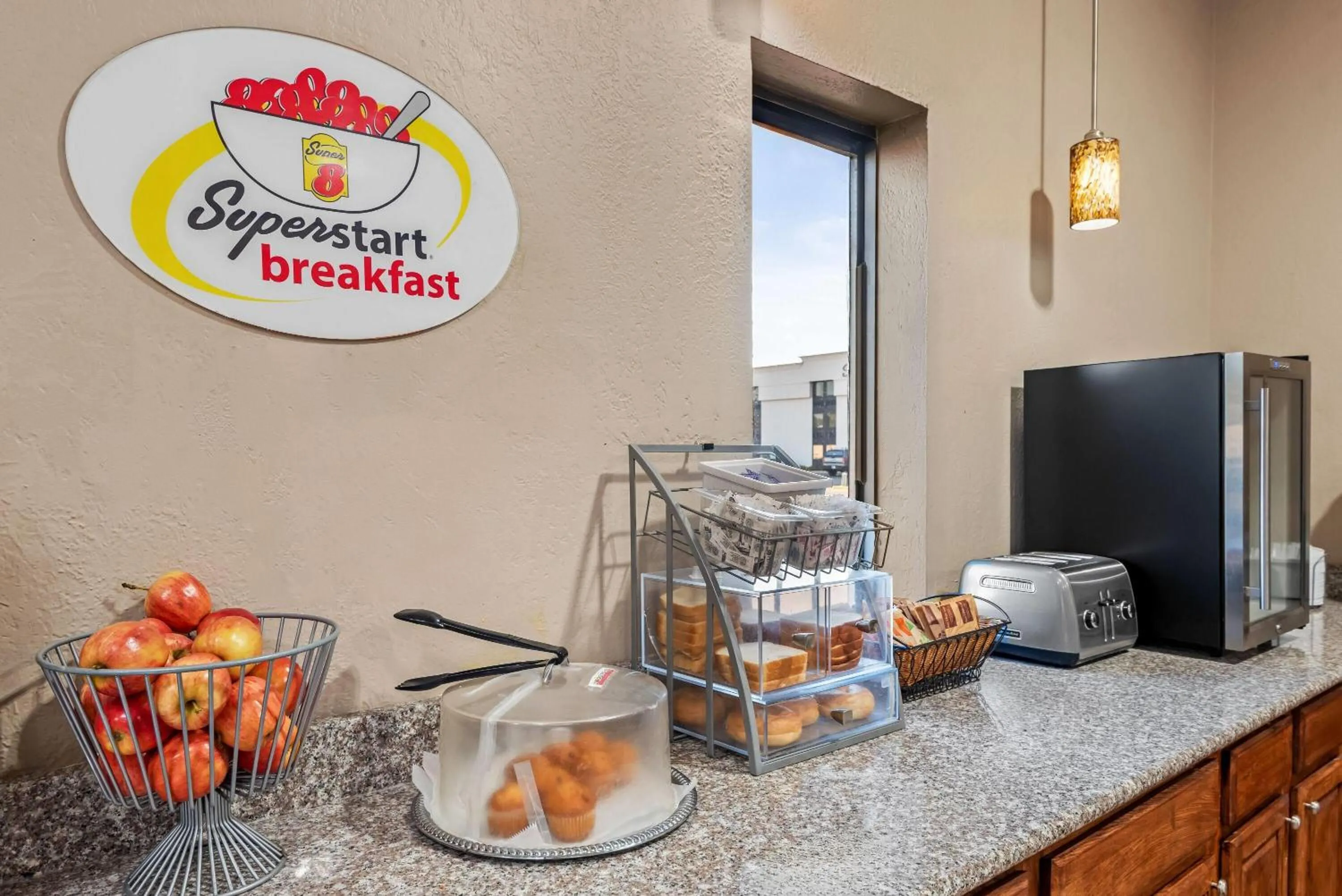 Restaurant/places to eat in Super 8 by Wyndham Terre Haute