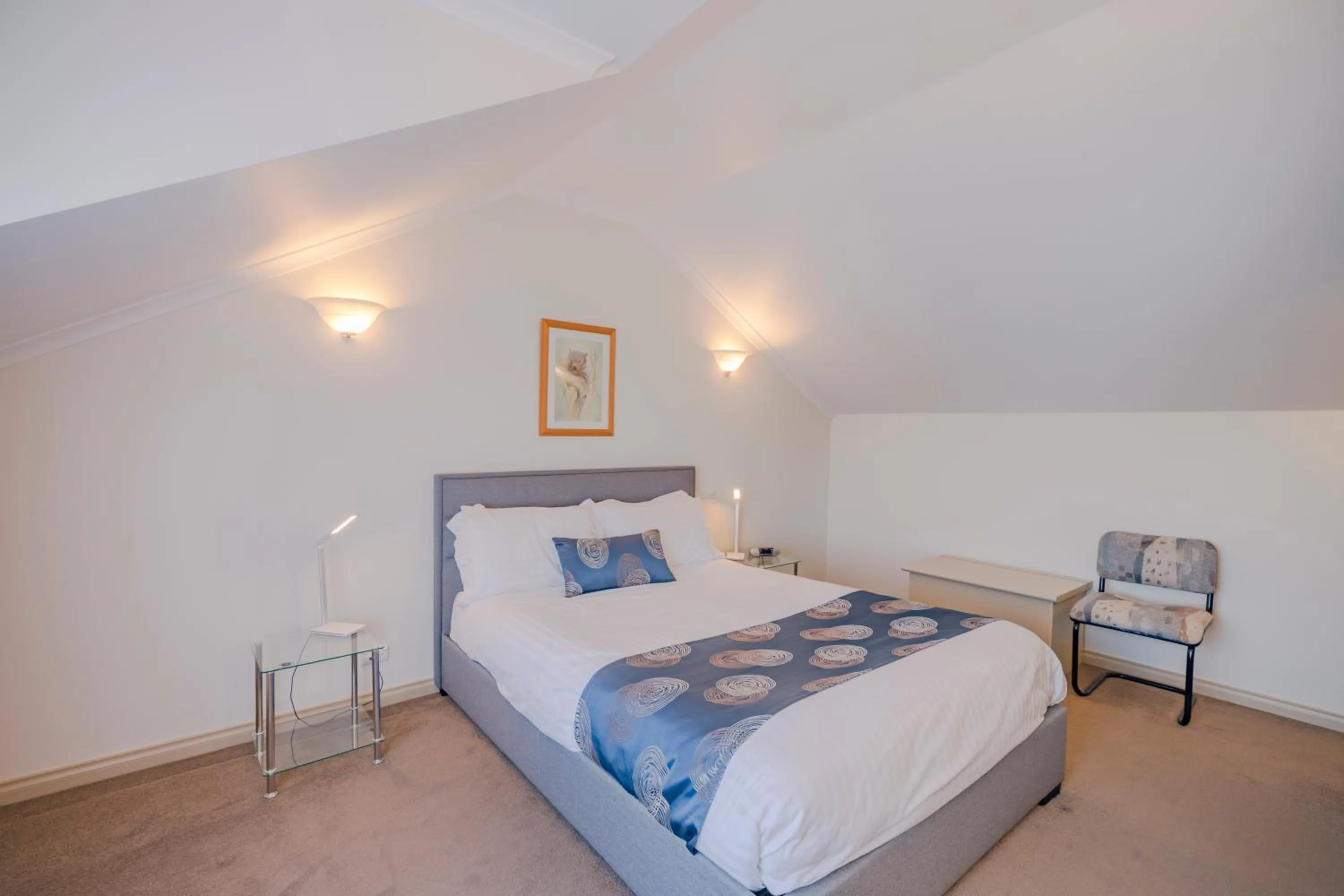 Bed in Queechy Motel