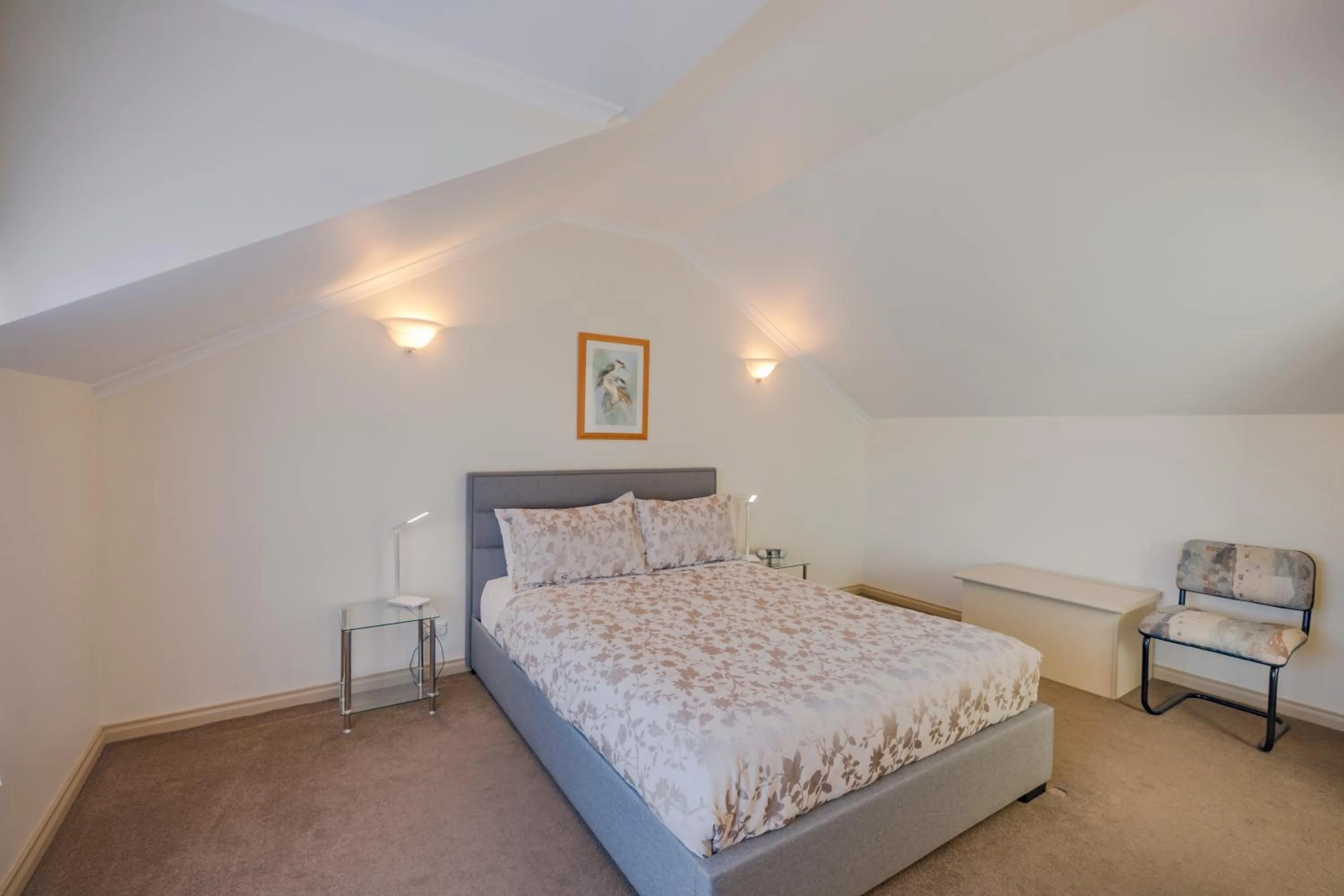 Bed in Queechy Motel