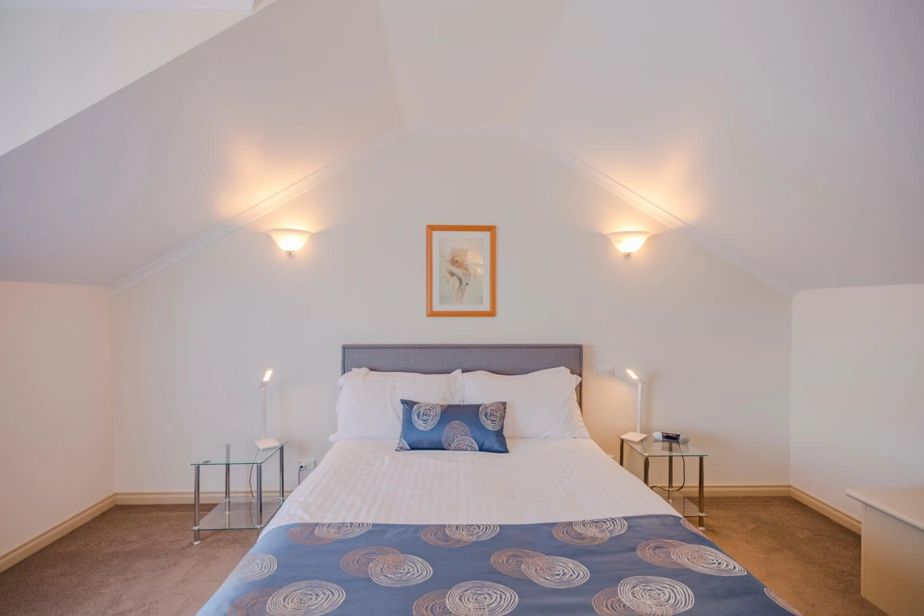 Bed in Queechy Motel