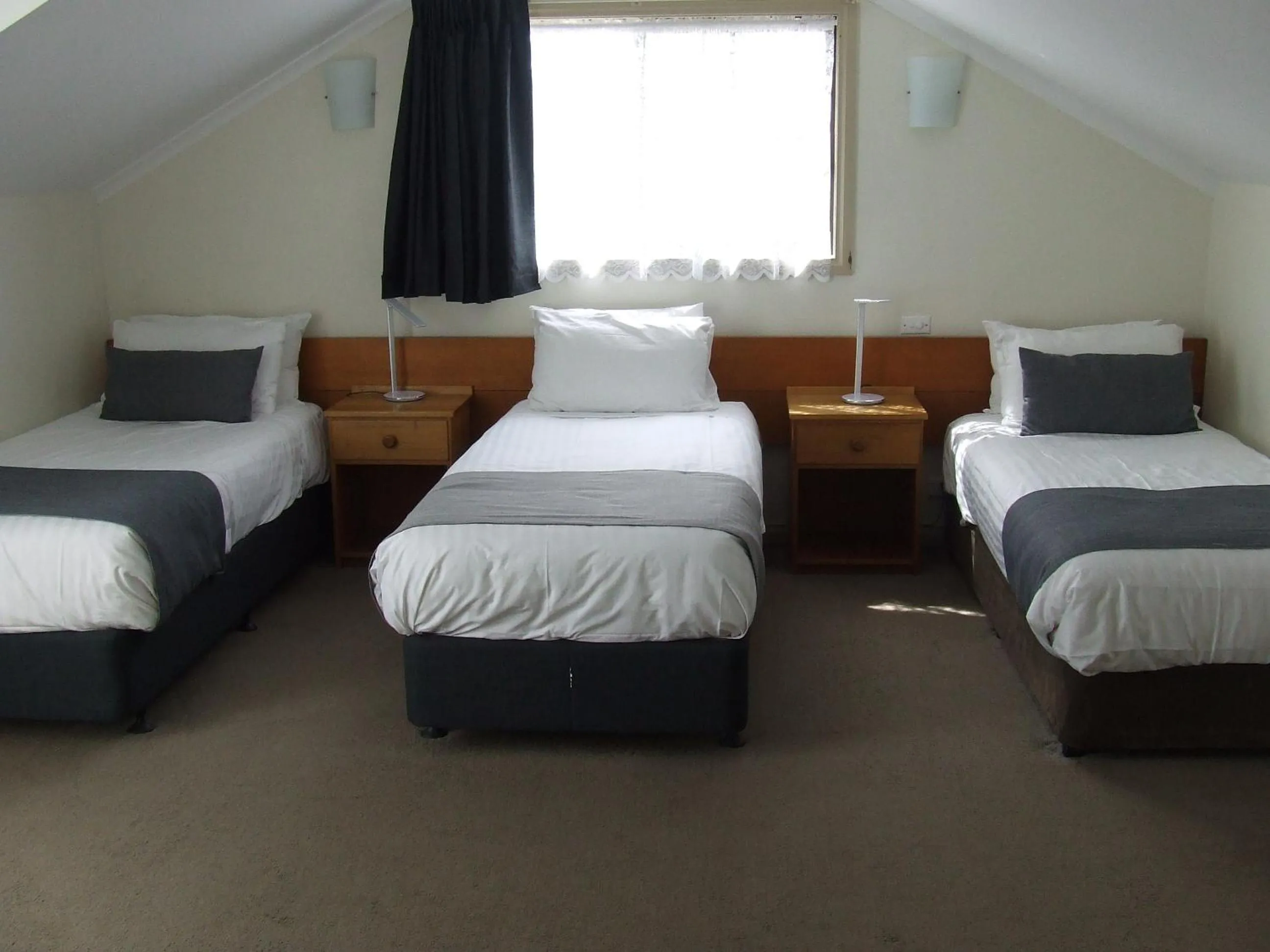 Bed in Queechy Motel