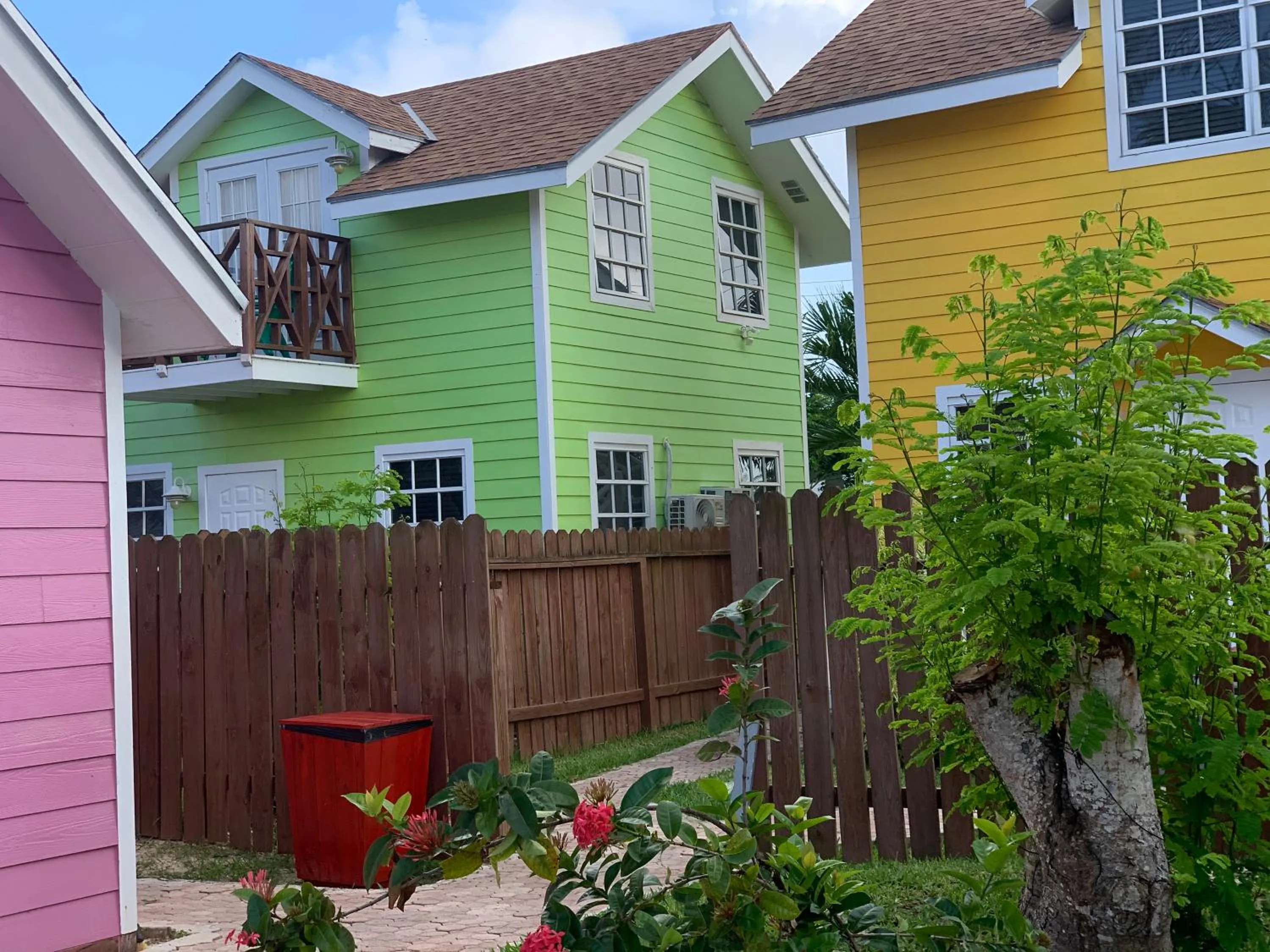 Property building in Bay Inn Estates