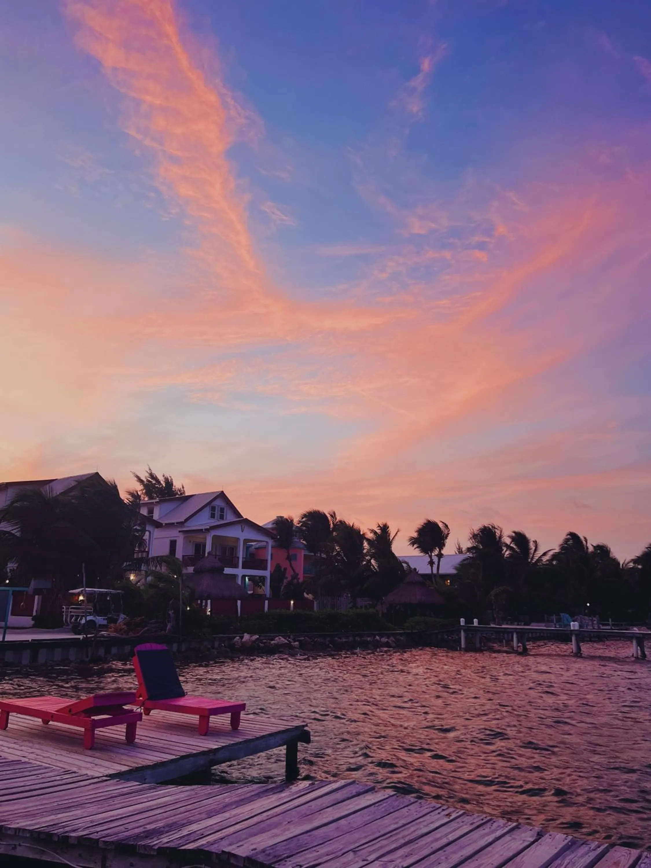 Barefoot Beach Belize