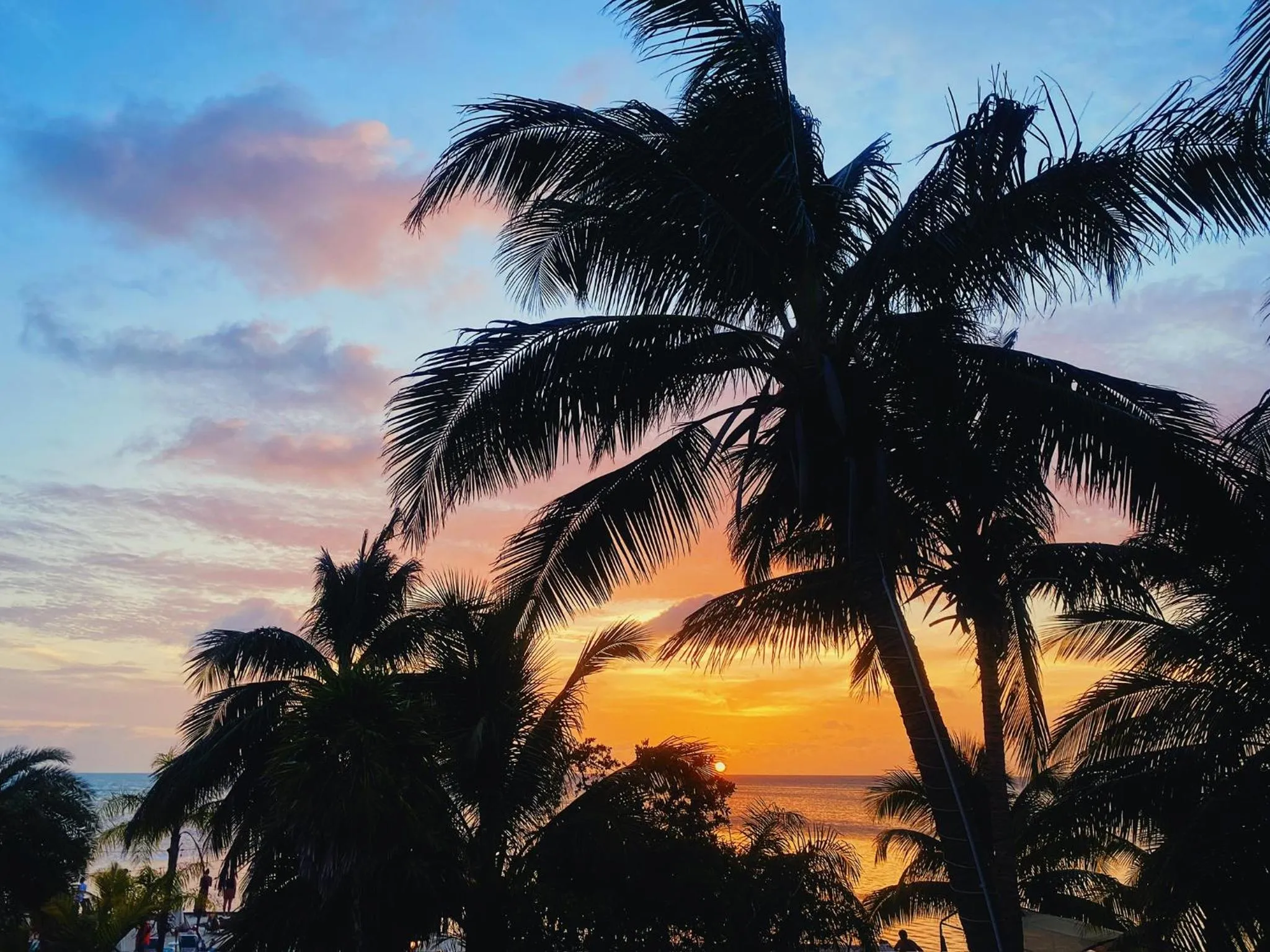 Barefoot Beach Belize