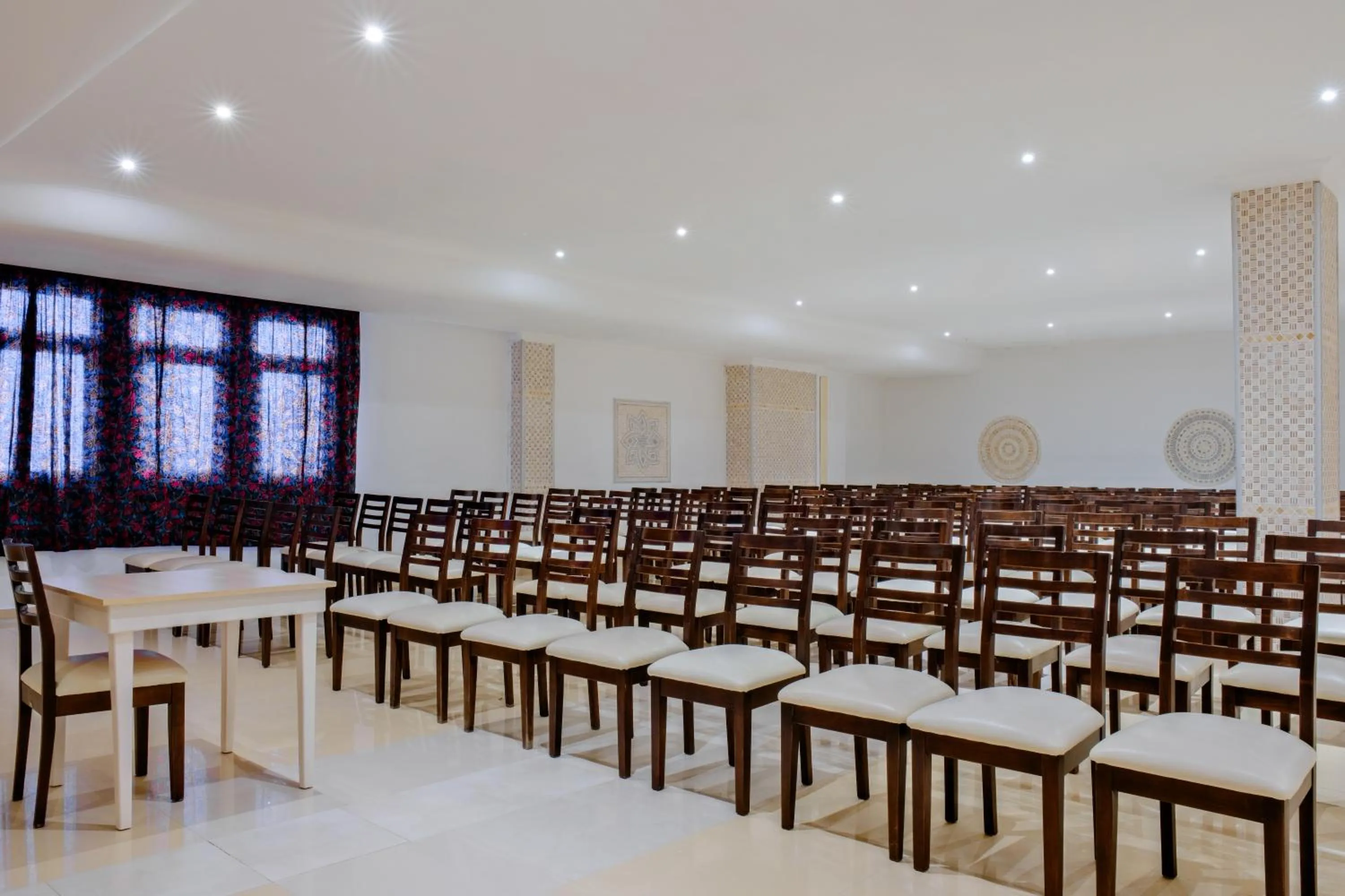 Meeting/conference room in Sural Hotel