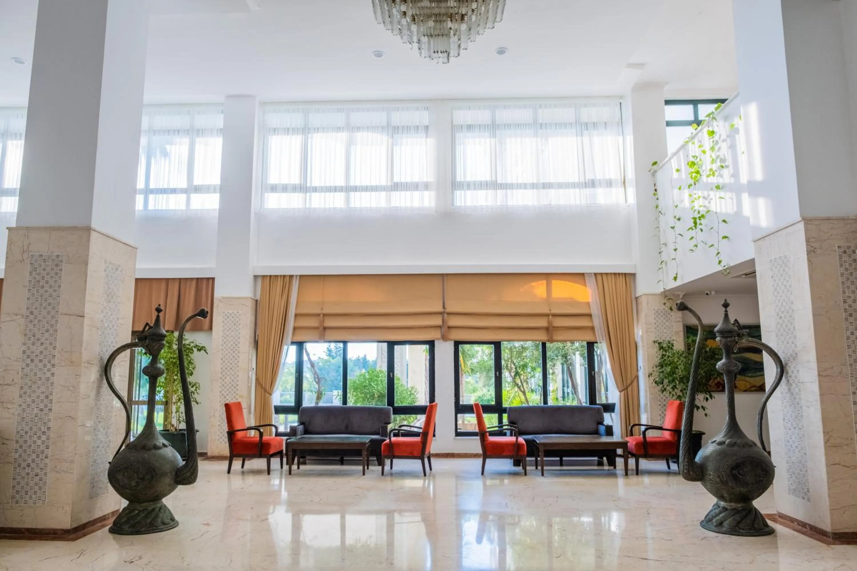 Lobby or reception in Sural Hotel