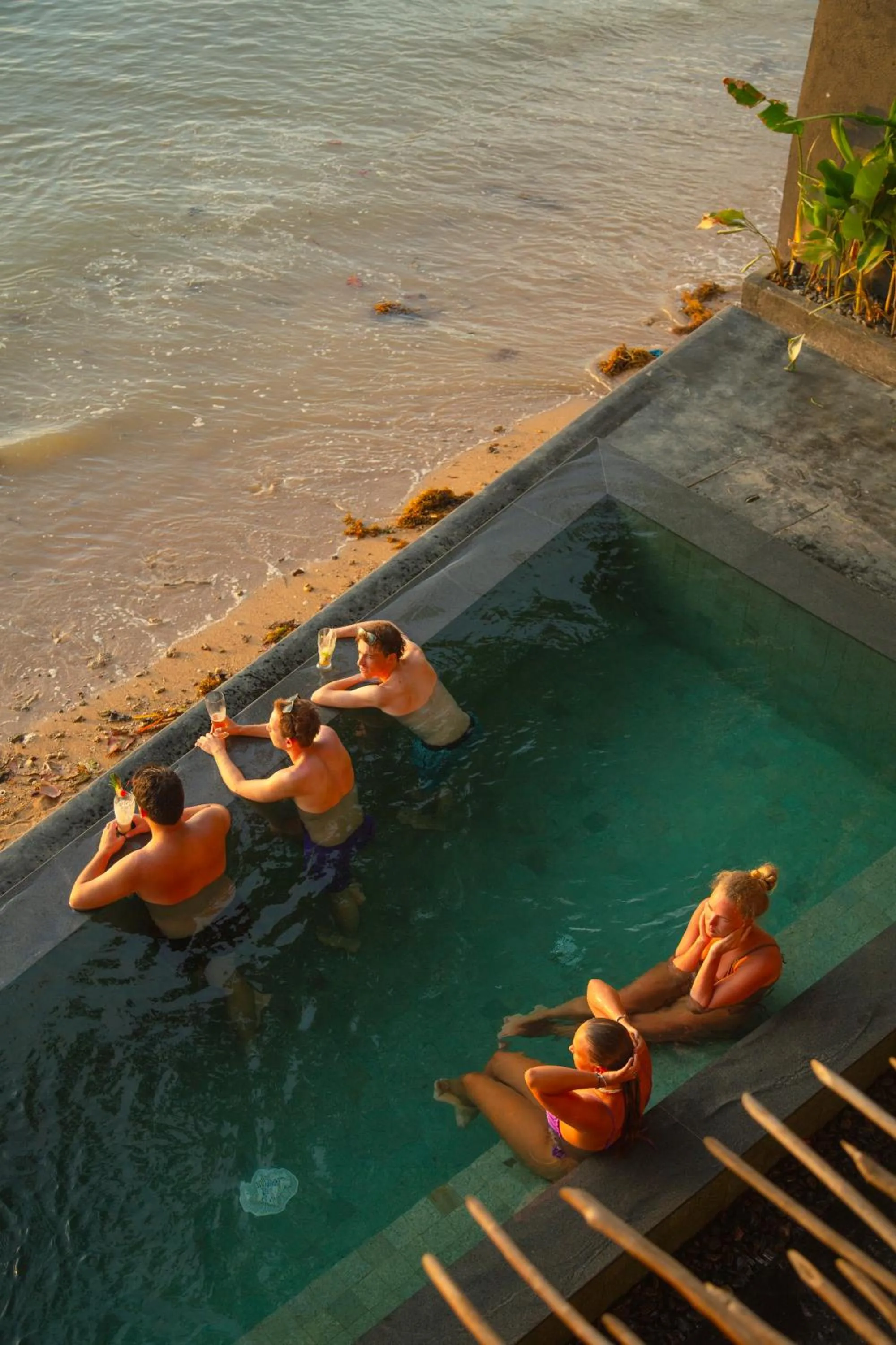 Restaurant/places to eat in Panorama Boutique Hotel & Beach Club