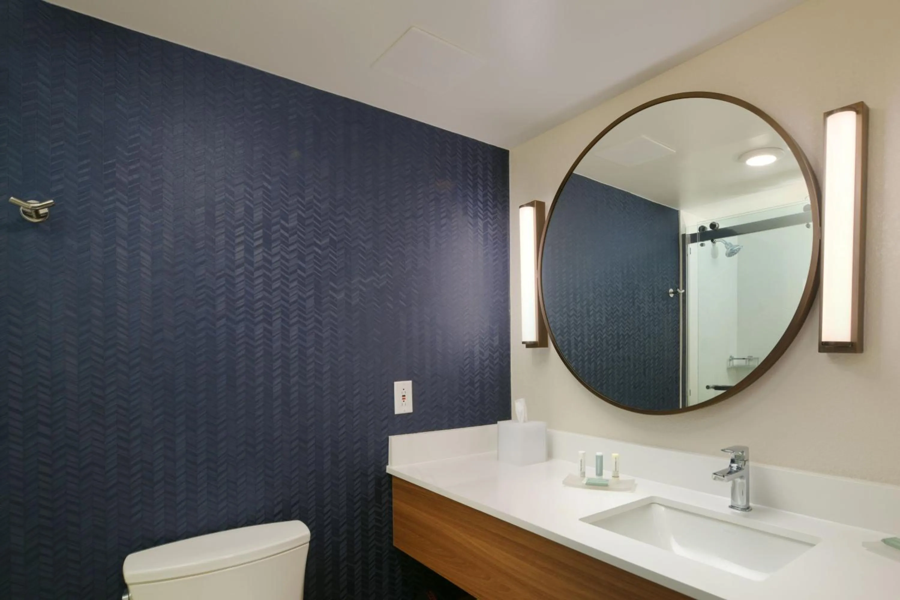 Bathroom in Fairfield Inn & Suites by Marriott Pottstown Limerick