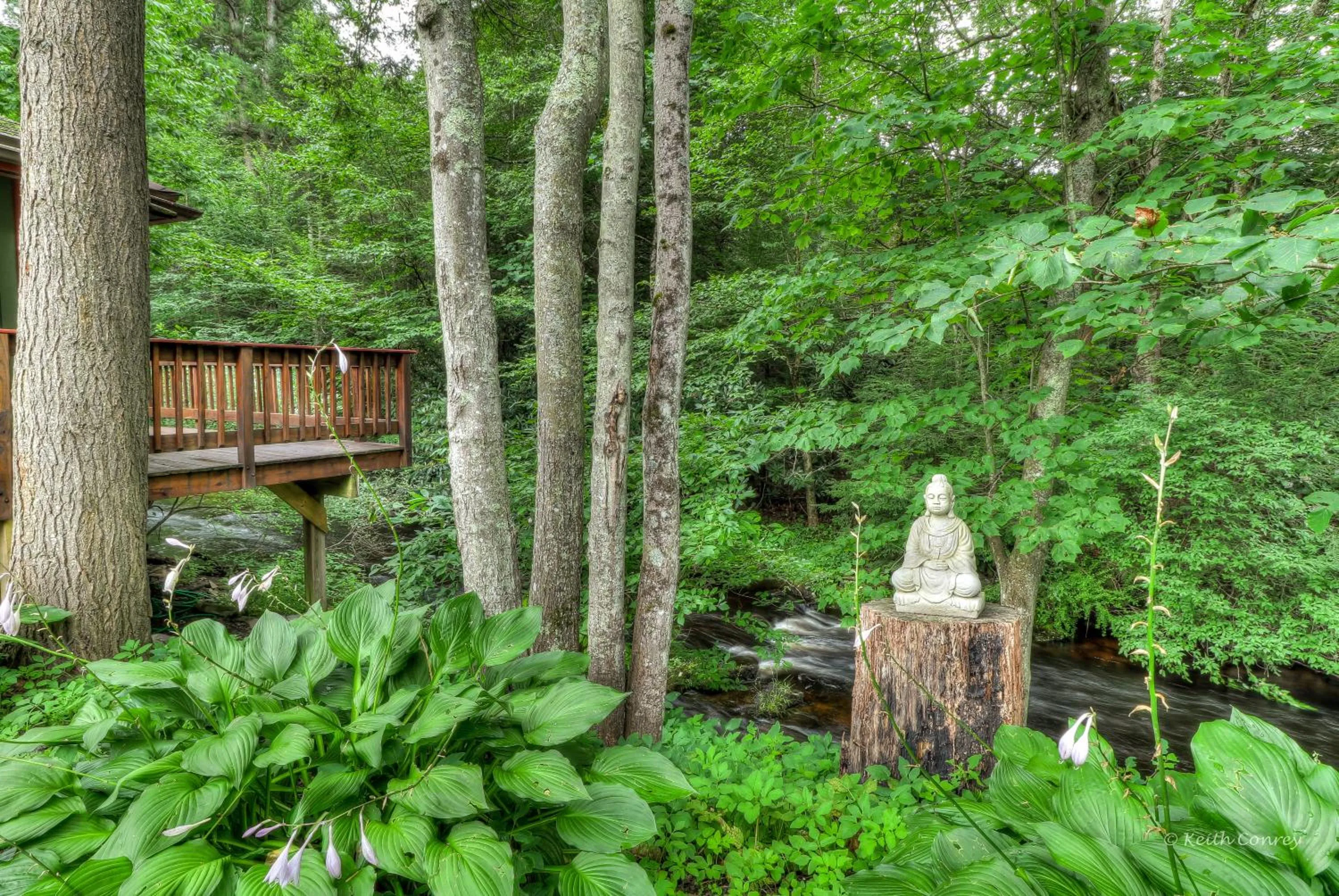 Garden Cottage in Magnolia Streamside Resort