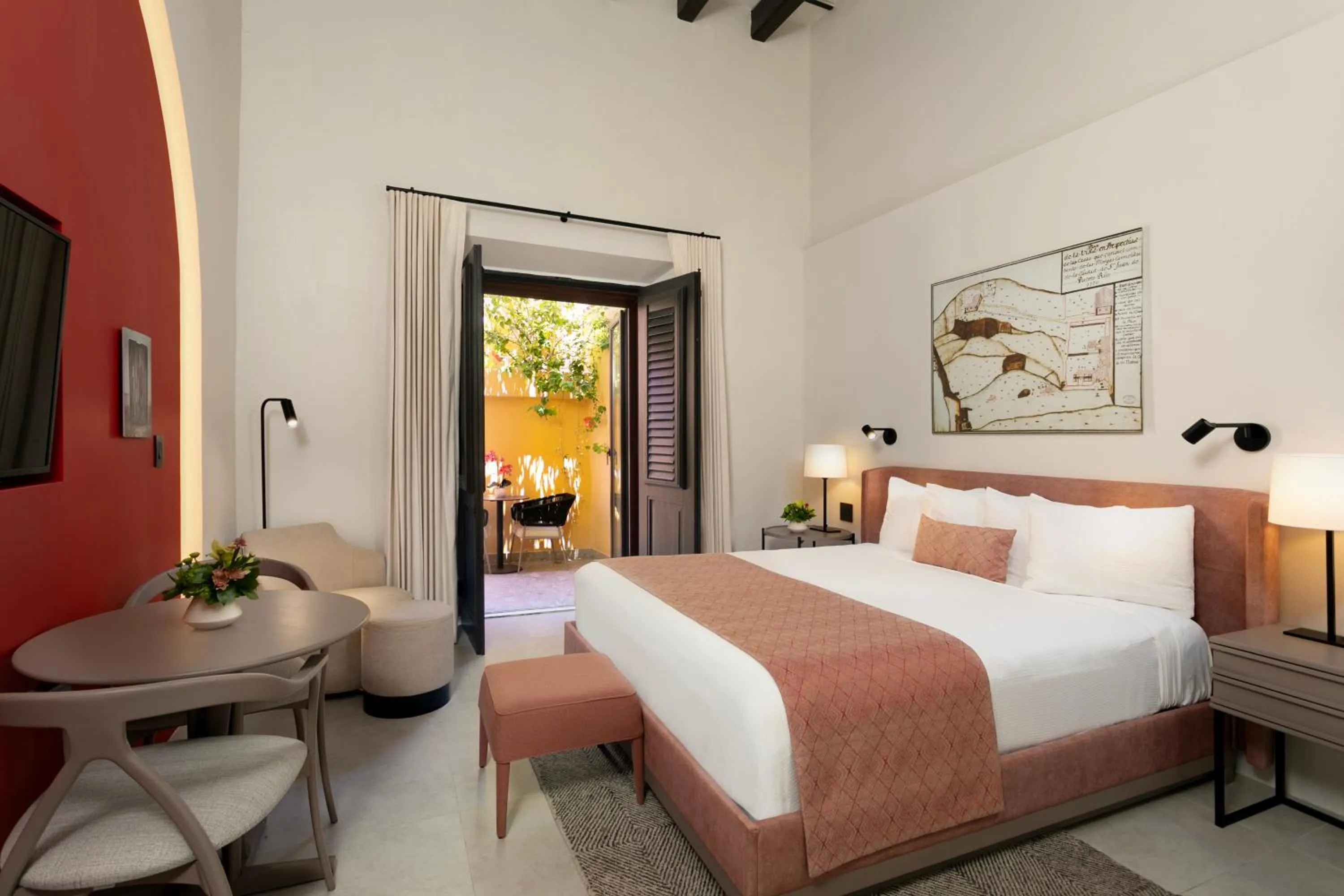 Guests, Bed in Hotel El Convento