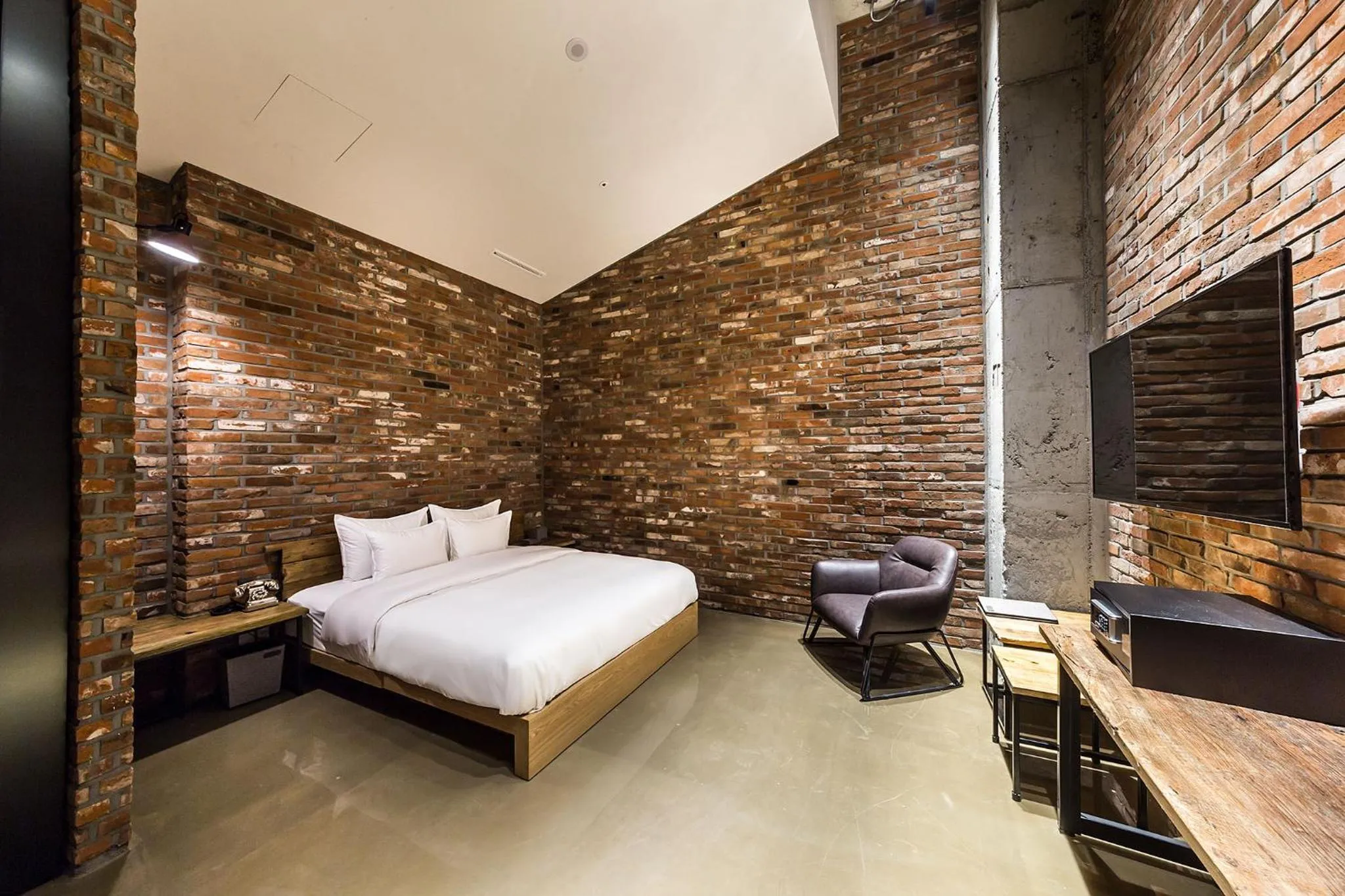 Bed in Hotel the Artist Dongdaemun