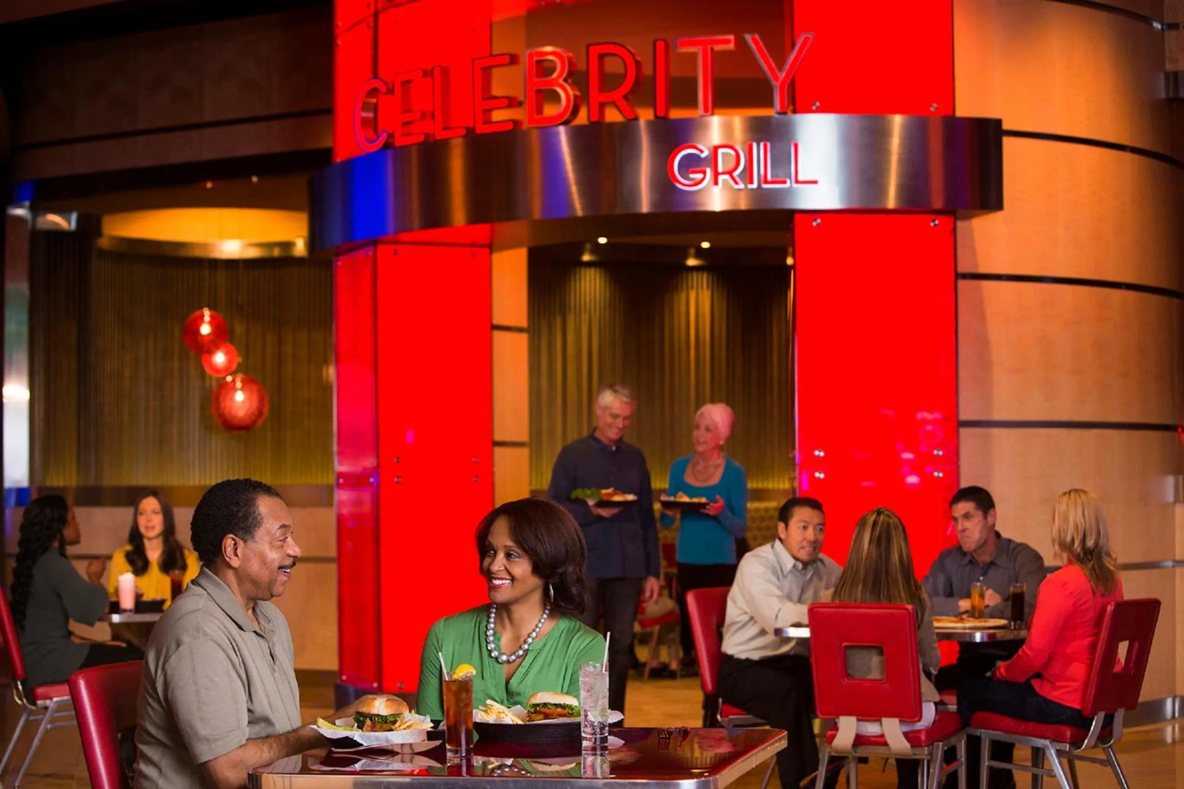 Restaurant/places to eat in Hollywood Casino St. Louis
