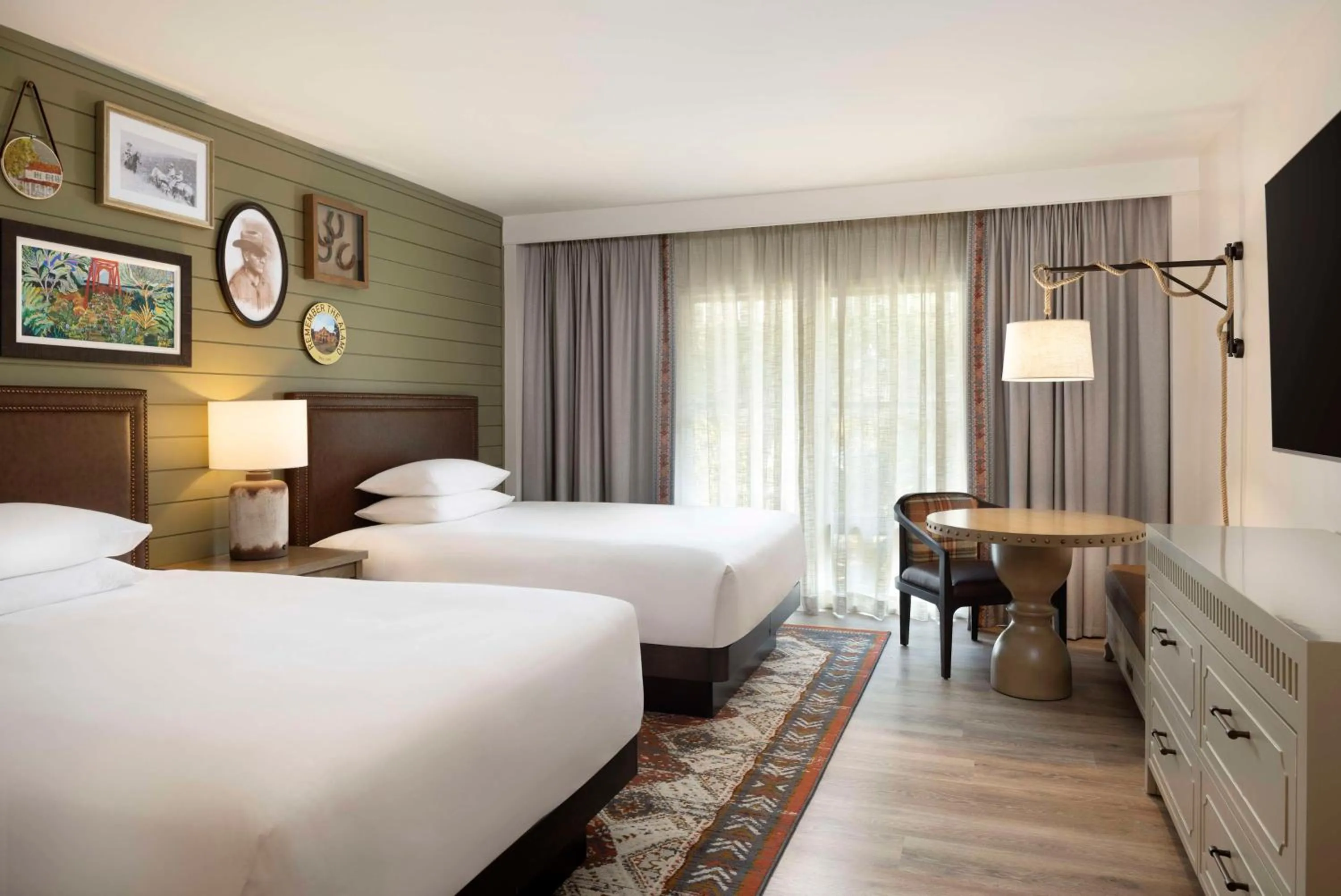 Bedroom, Bed in Hyatt Regency Hill Country Resort and Villas