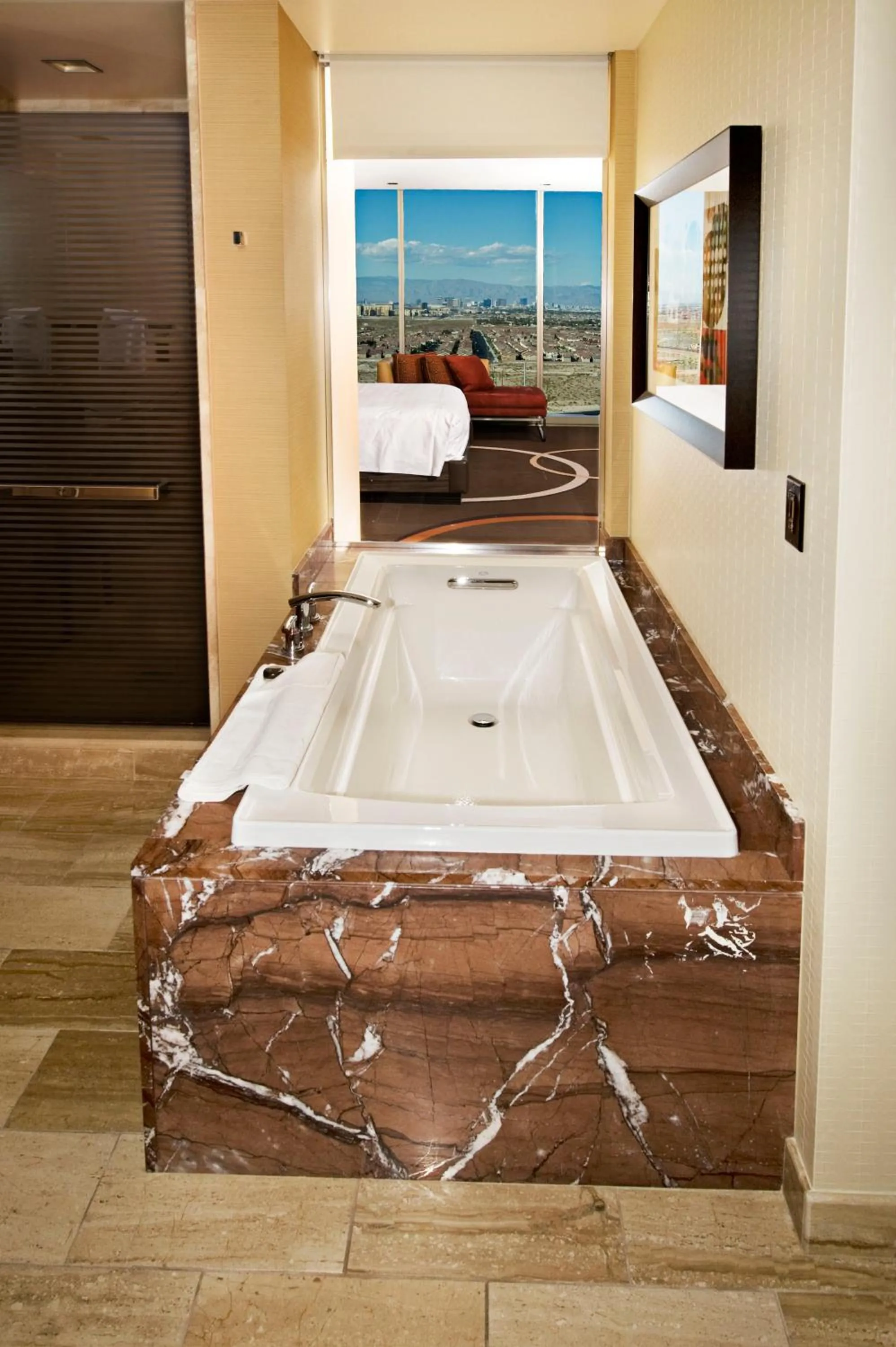 Bathroom, Bed in M Resort Spa & Casino