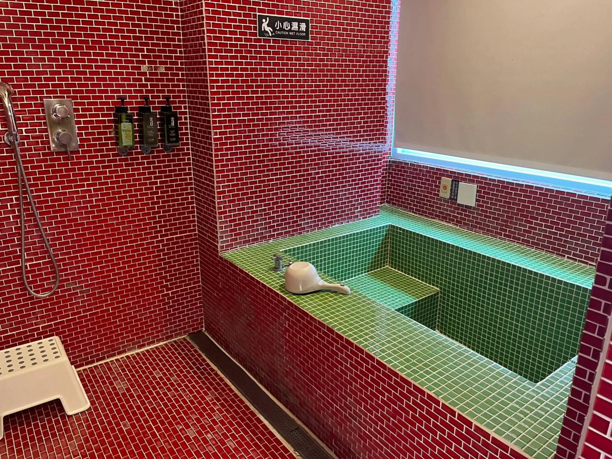 Ya Nold Hot Spring Hotel