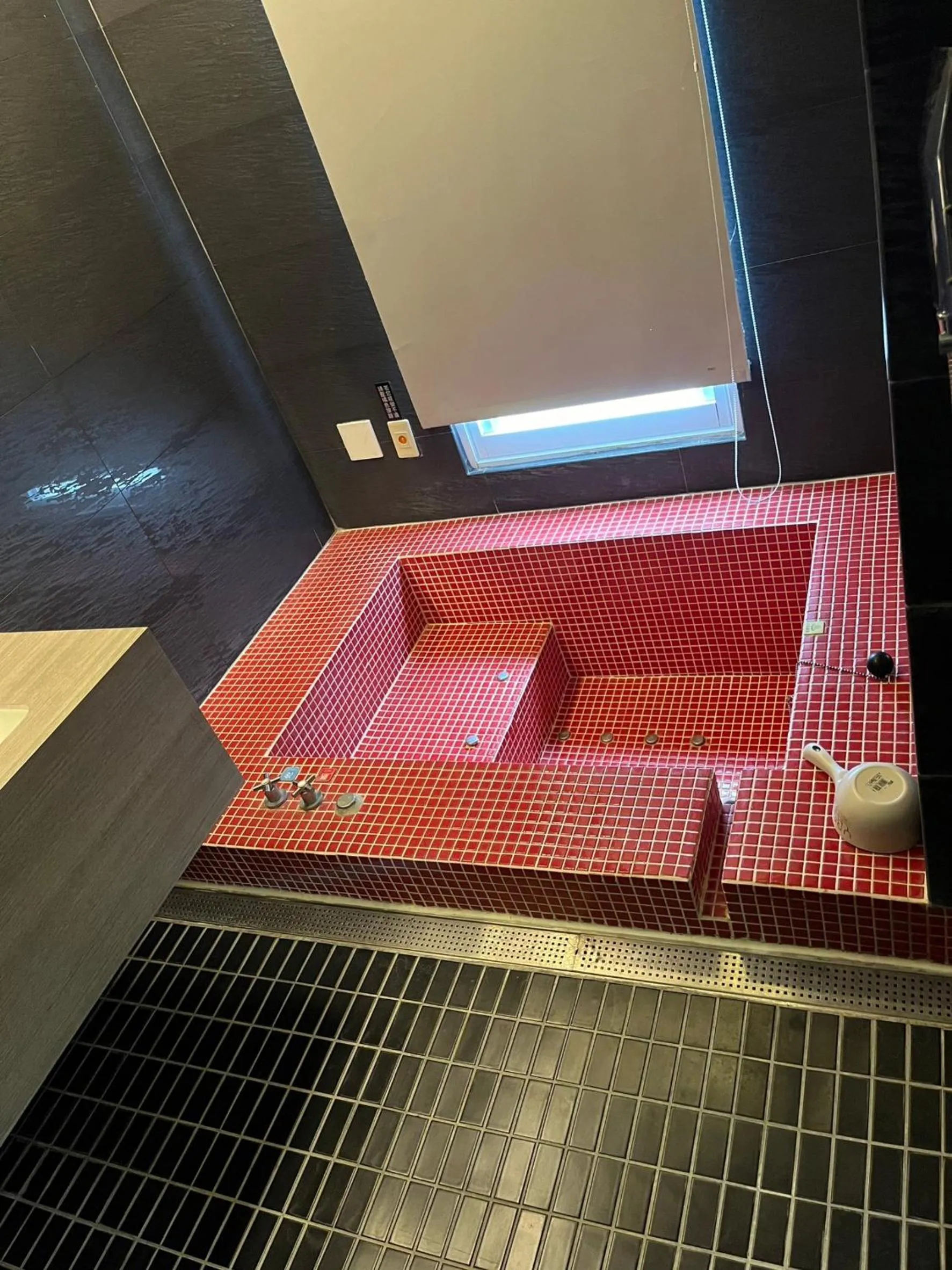 Ya Nold Hot Spring Hotel