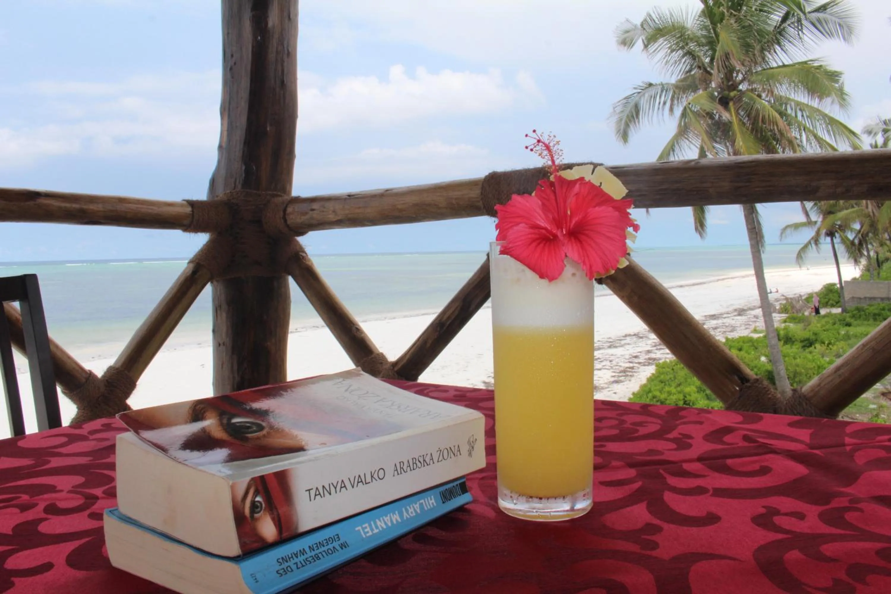 Restaurant/places to eat in Isla Bonita Zanzibar Beach Resort