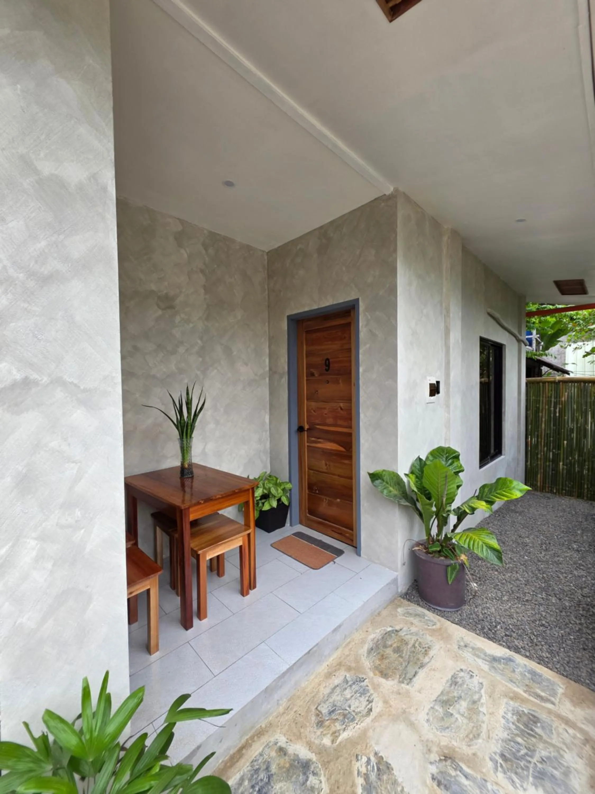 Seating area in Pisces Tourist Inn - Port Barton