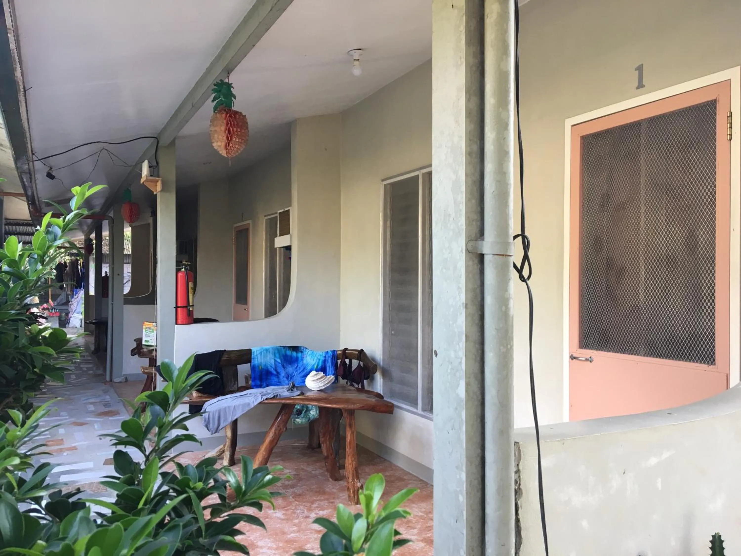 Seating area in Pisces Tourist Inn - Port Barton