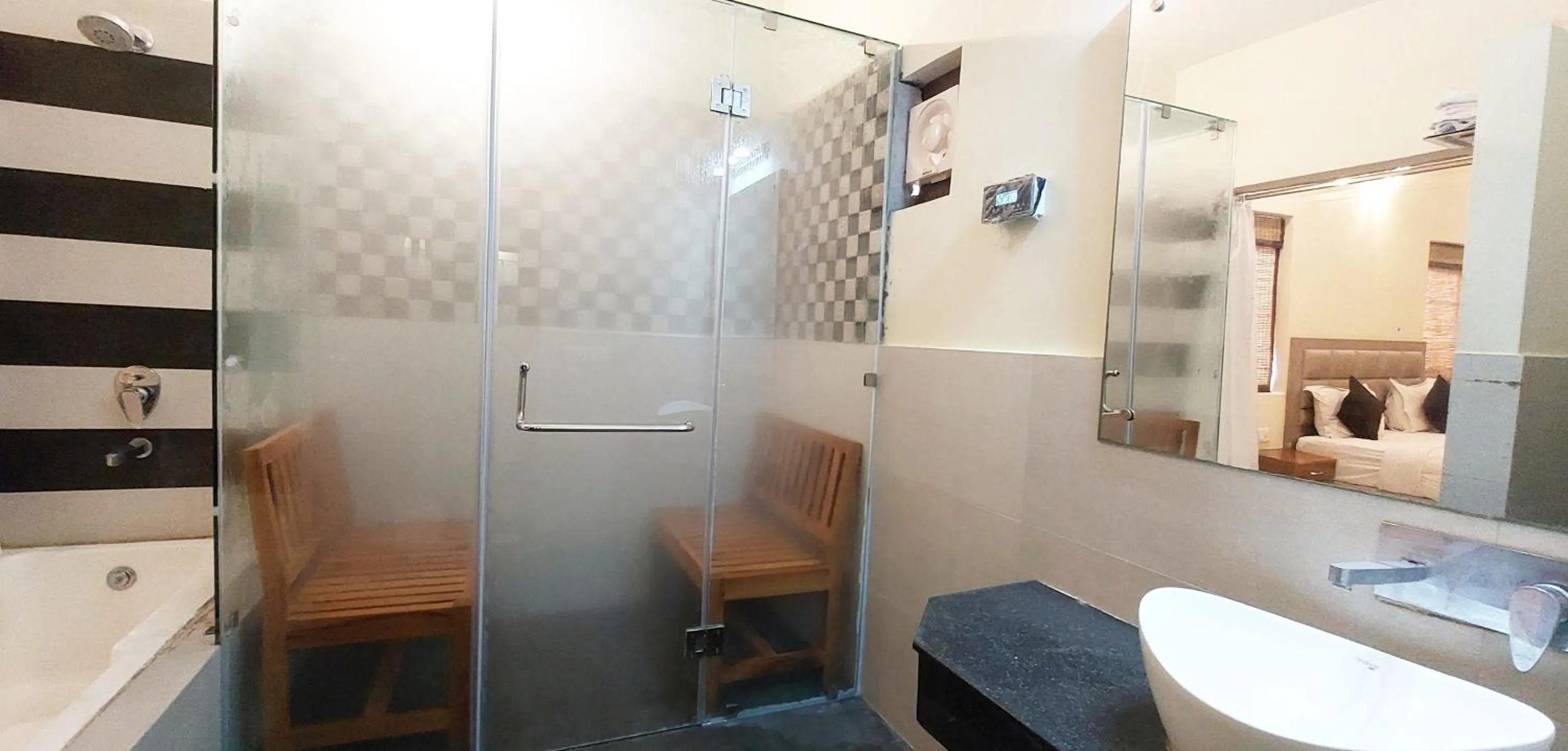 Bathroom in Corbett Panorama Resort