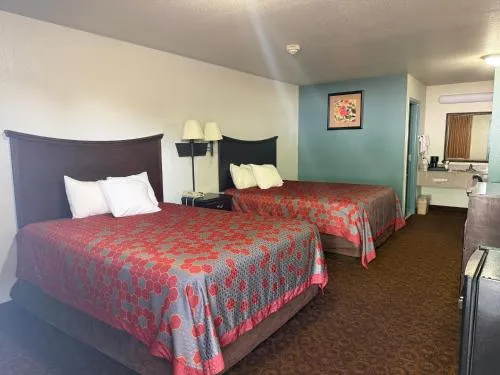 Econo Lodge Inn & Suites Searcy