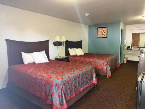Econo Lodge Inn & Suites Searcy