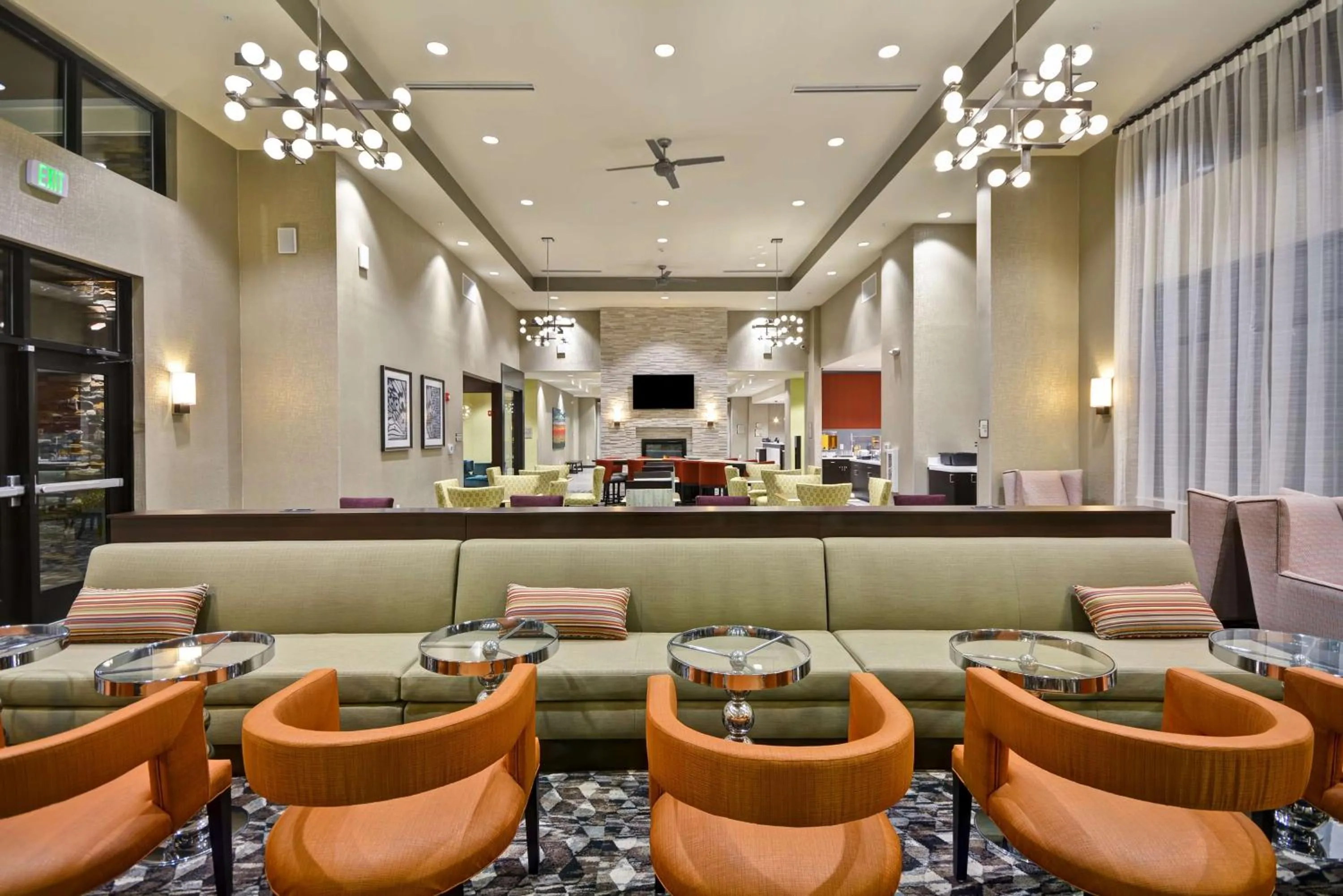 Lounge or bar in Homewood Suites By Hilton Rocky Mount
