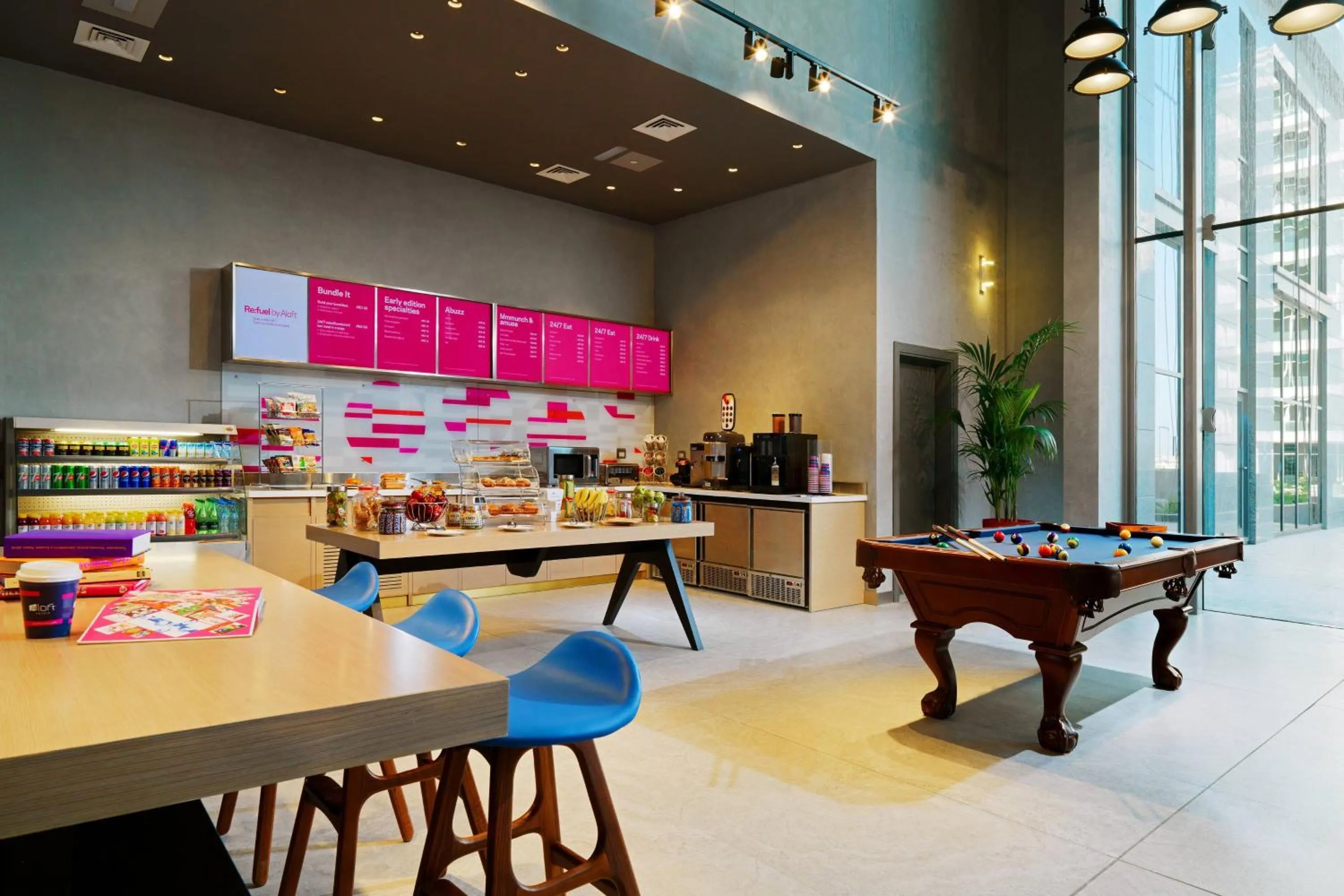 Restaurant/places to eat in Aloft Palm Jumeirah