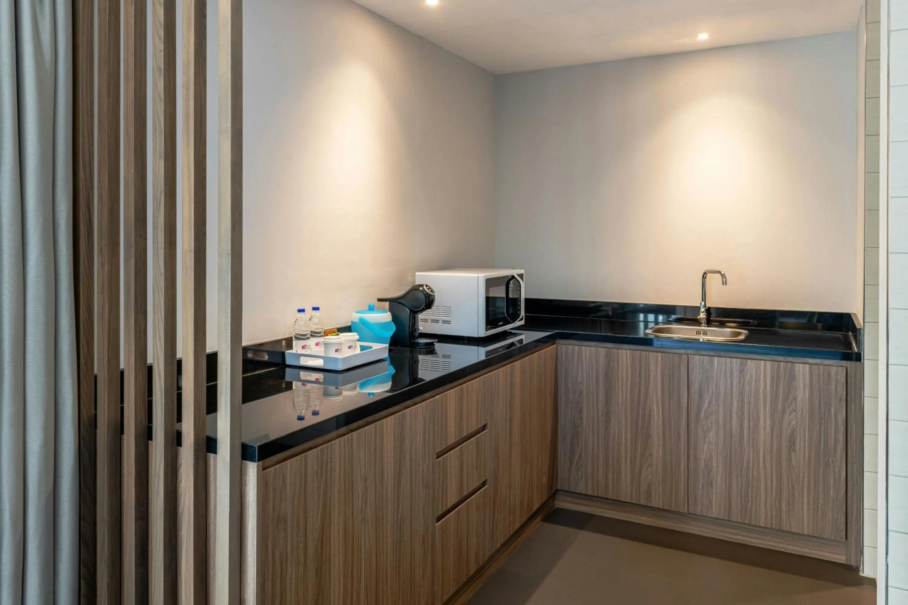 Kitchen or kitchenette in Aloft Palm Jumeirah
