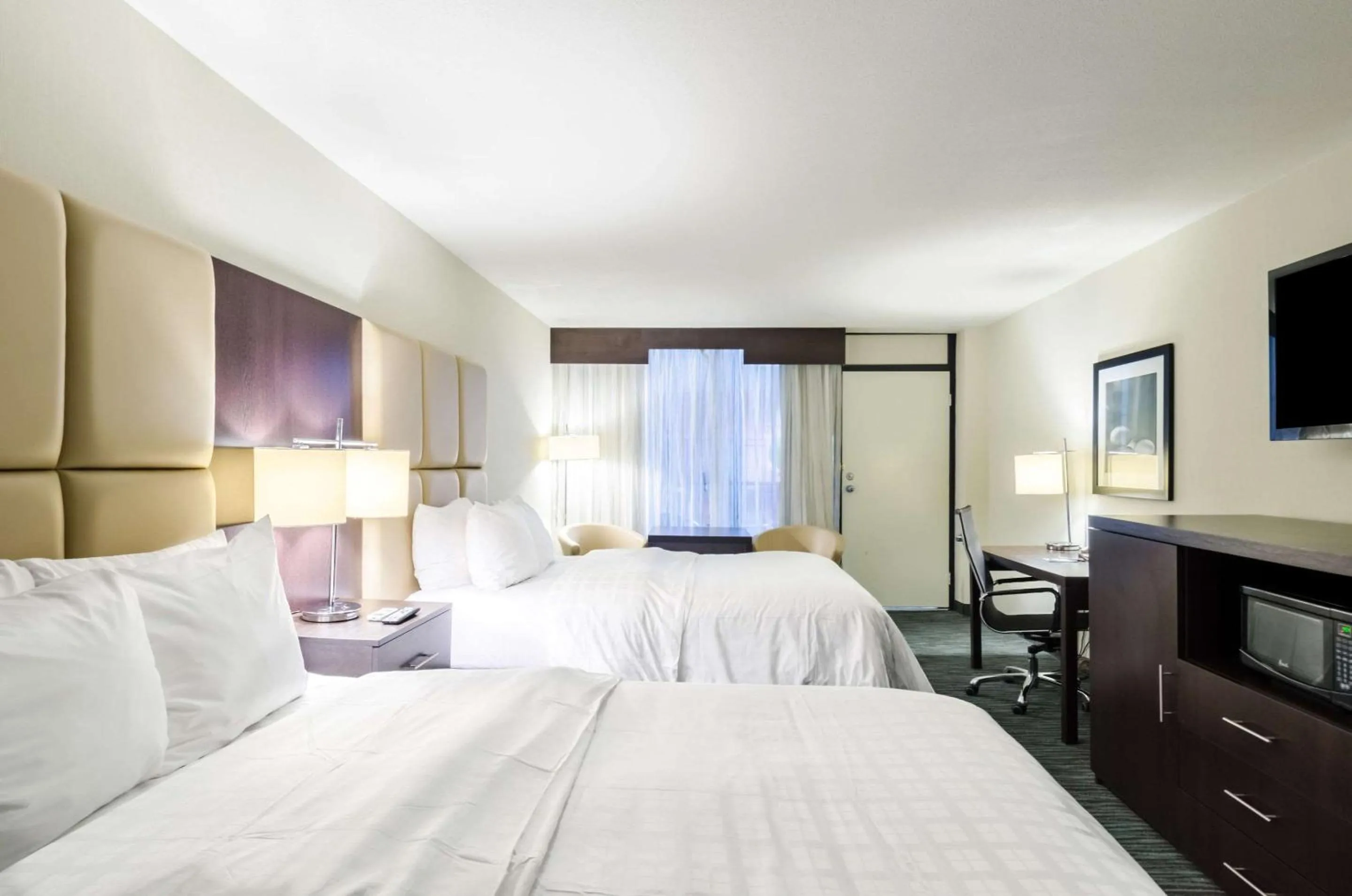 Photo of the whole room in Clarion Hotel Aqua Lagoon Waterpark