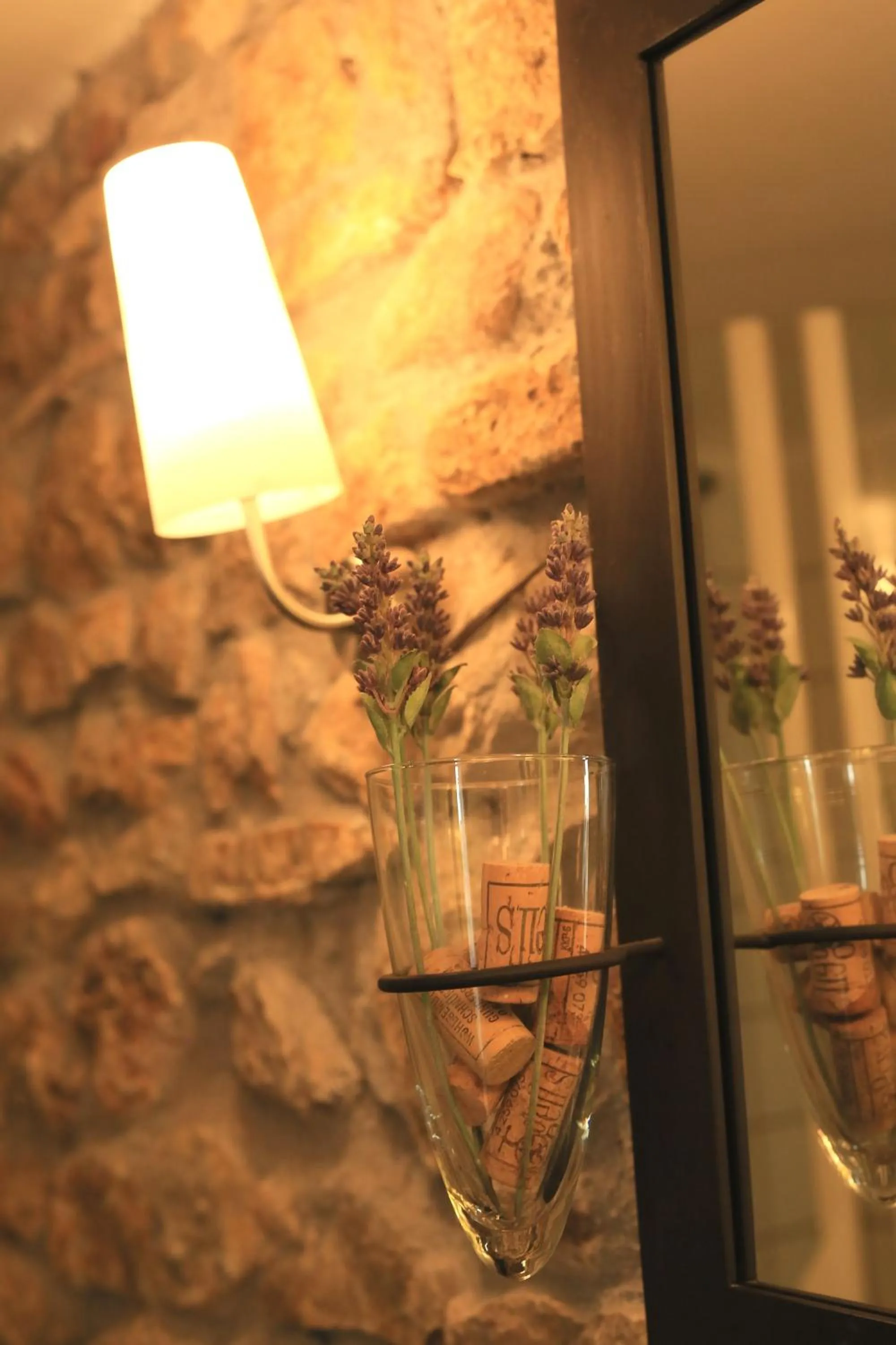 Bathroom in Hotel Weingewolbe