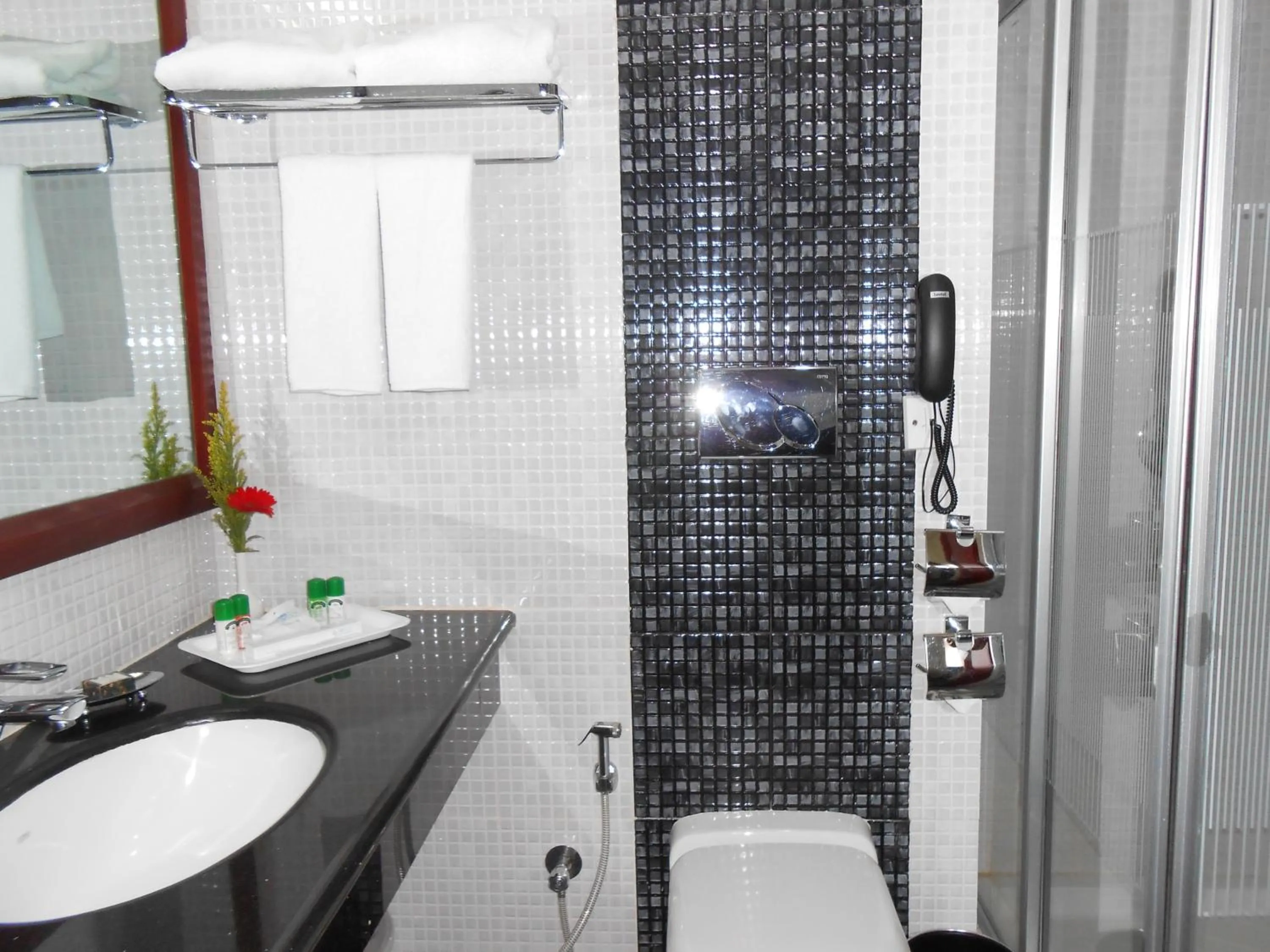 Bathroom in The South Park Hotel