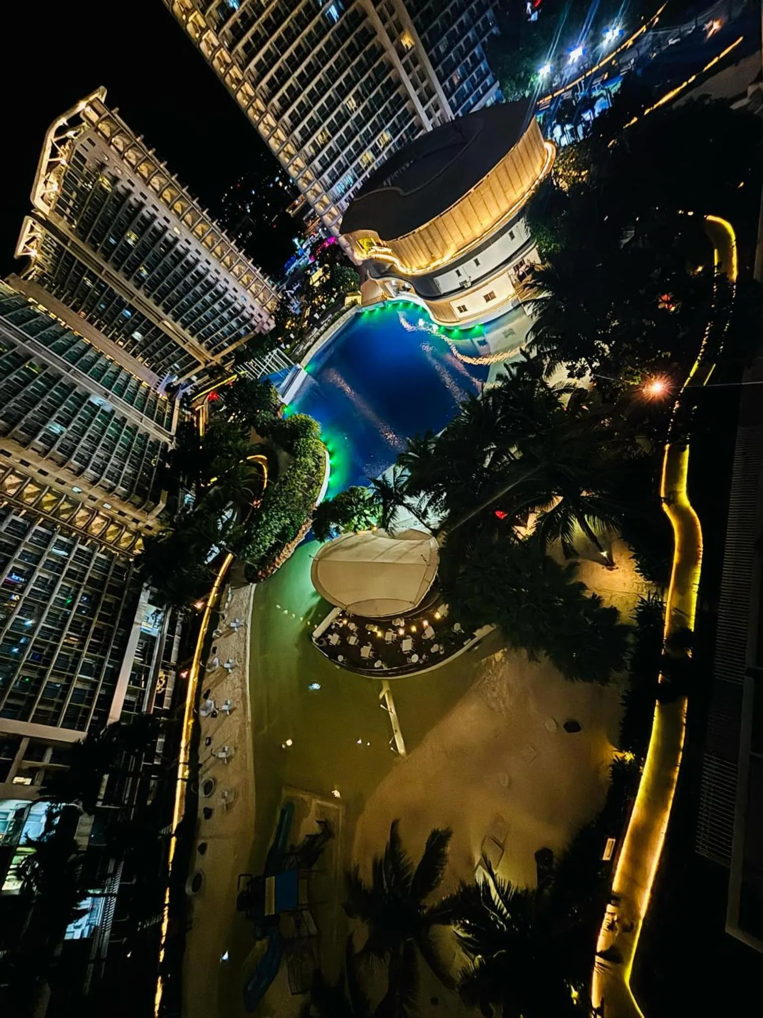 Garden view in Holiday Escape Philippines