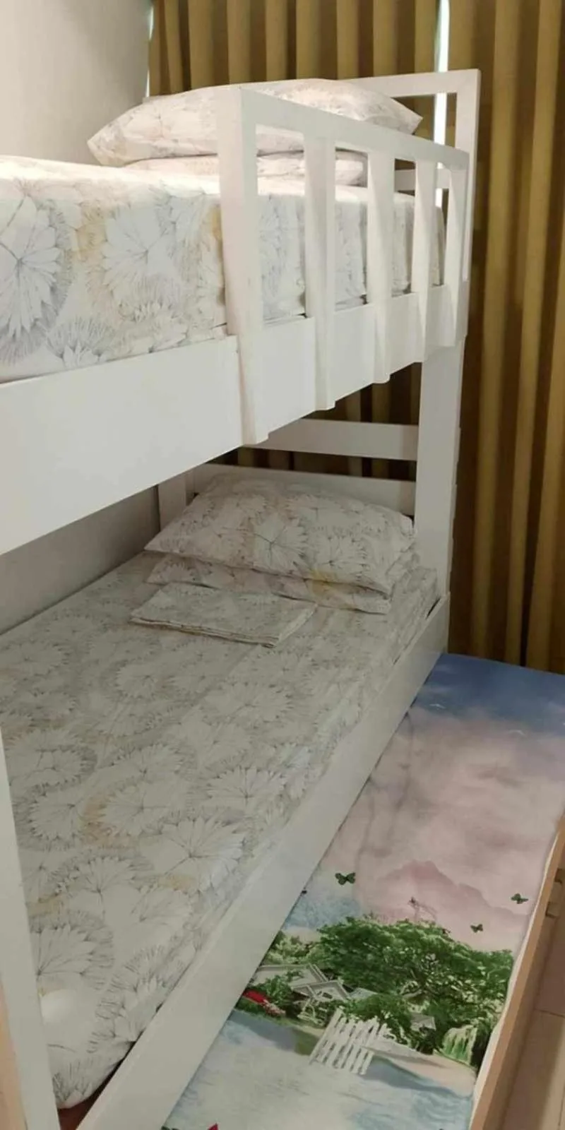 Bed in Holiday Escape Philippines
