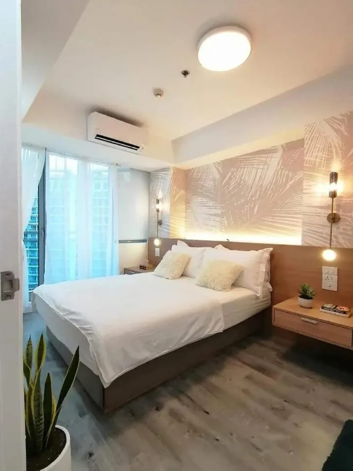 Bed in Holiday Escape Philippines