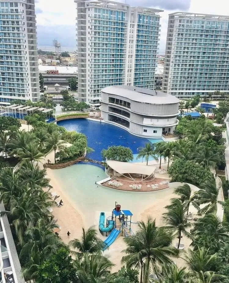 Landmark view in Holiday Escape Philippines