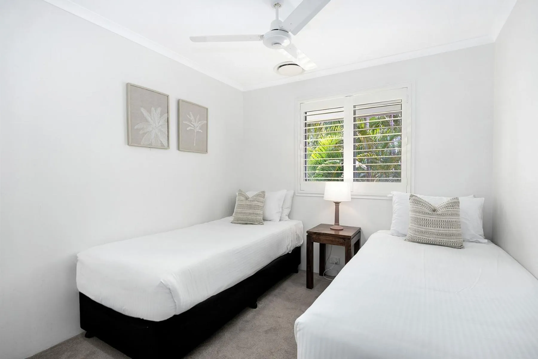 Bedroom, Bed in Sunset Cove Noosa
