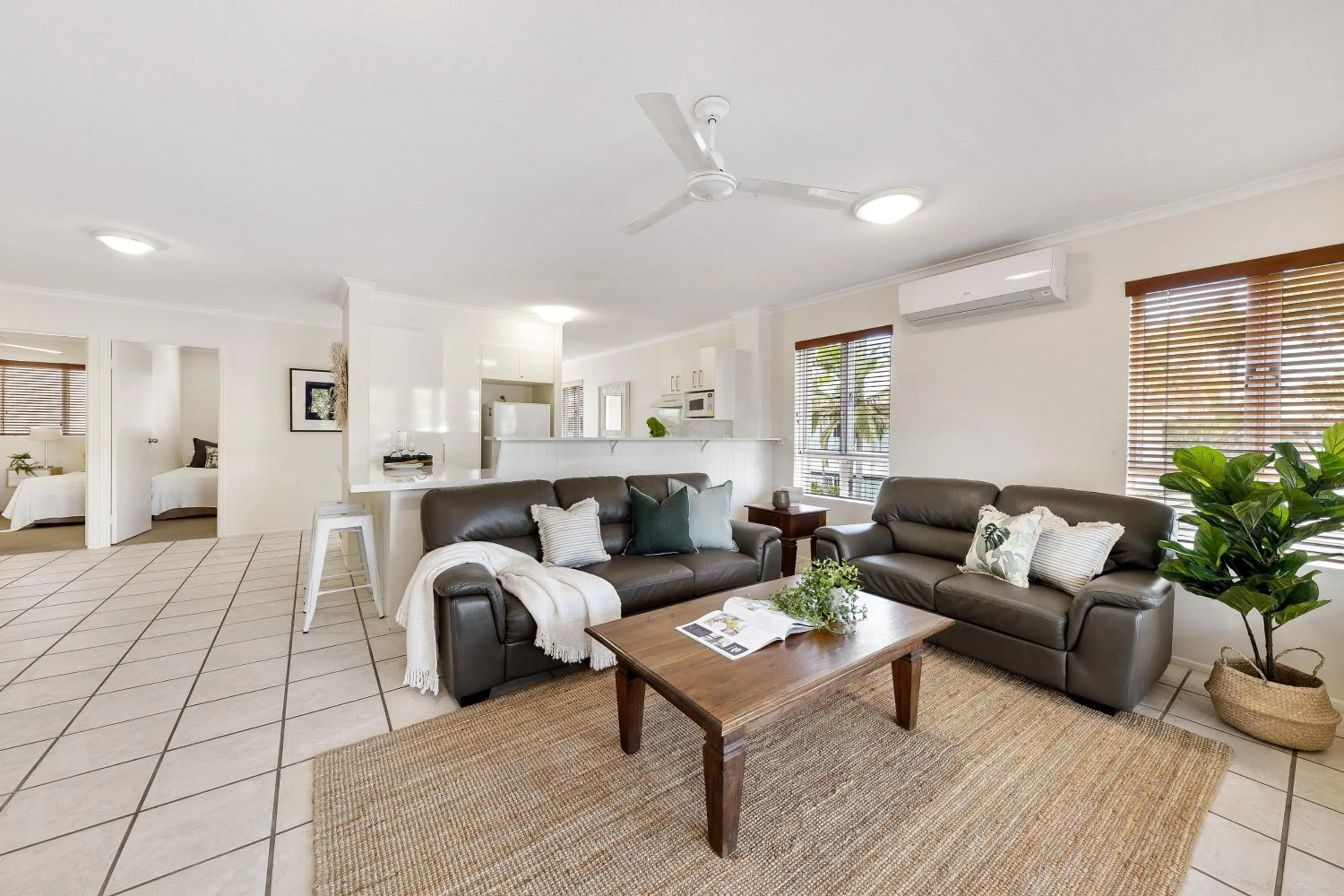 Kitchen or kitchenette in Sunset Cove Noosa