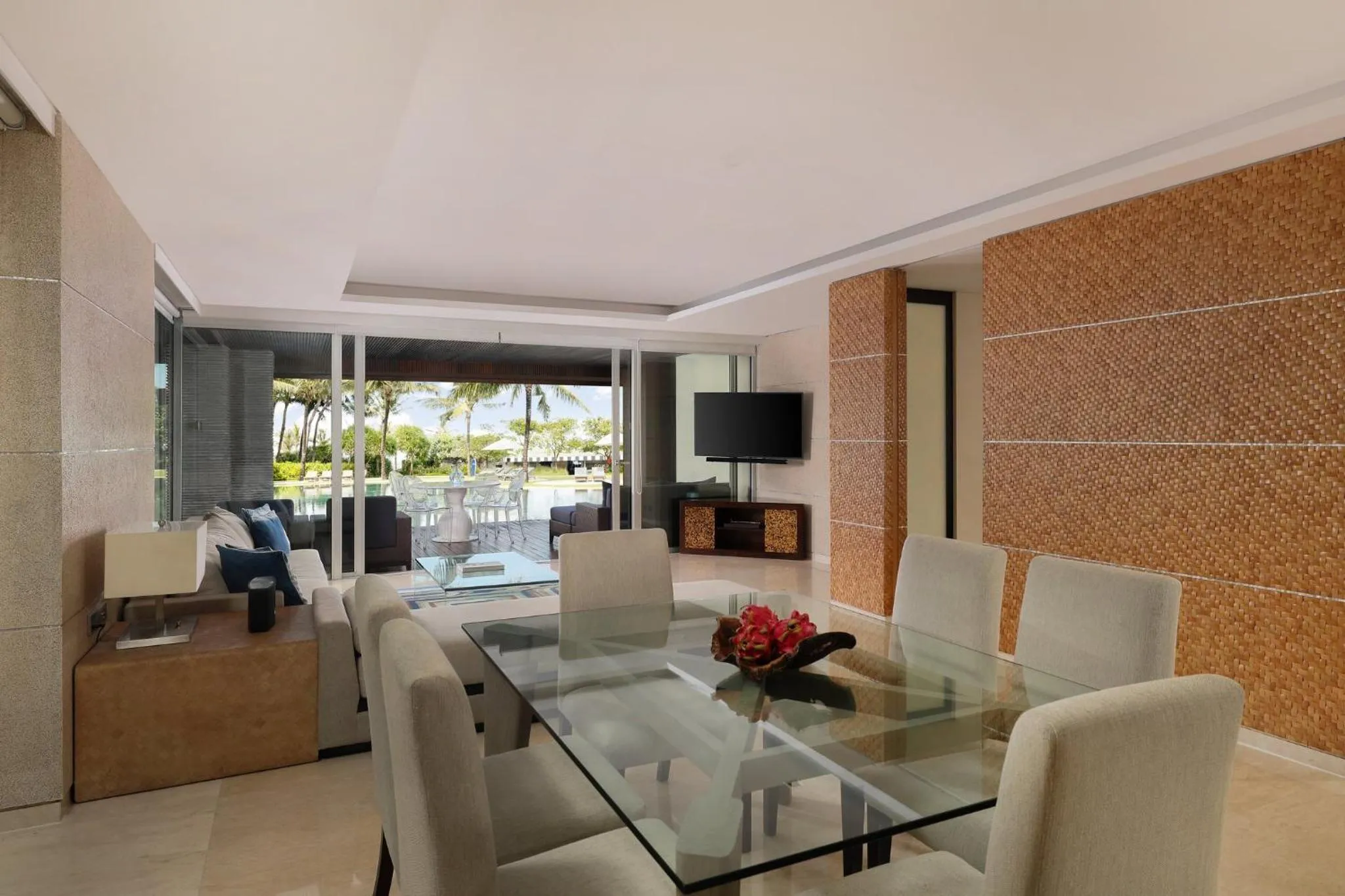 Photo of the whole room in COMO Uma Canggu