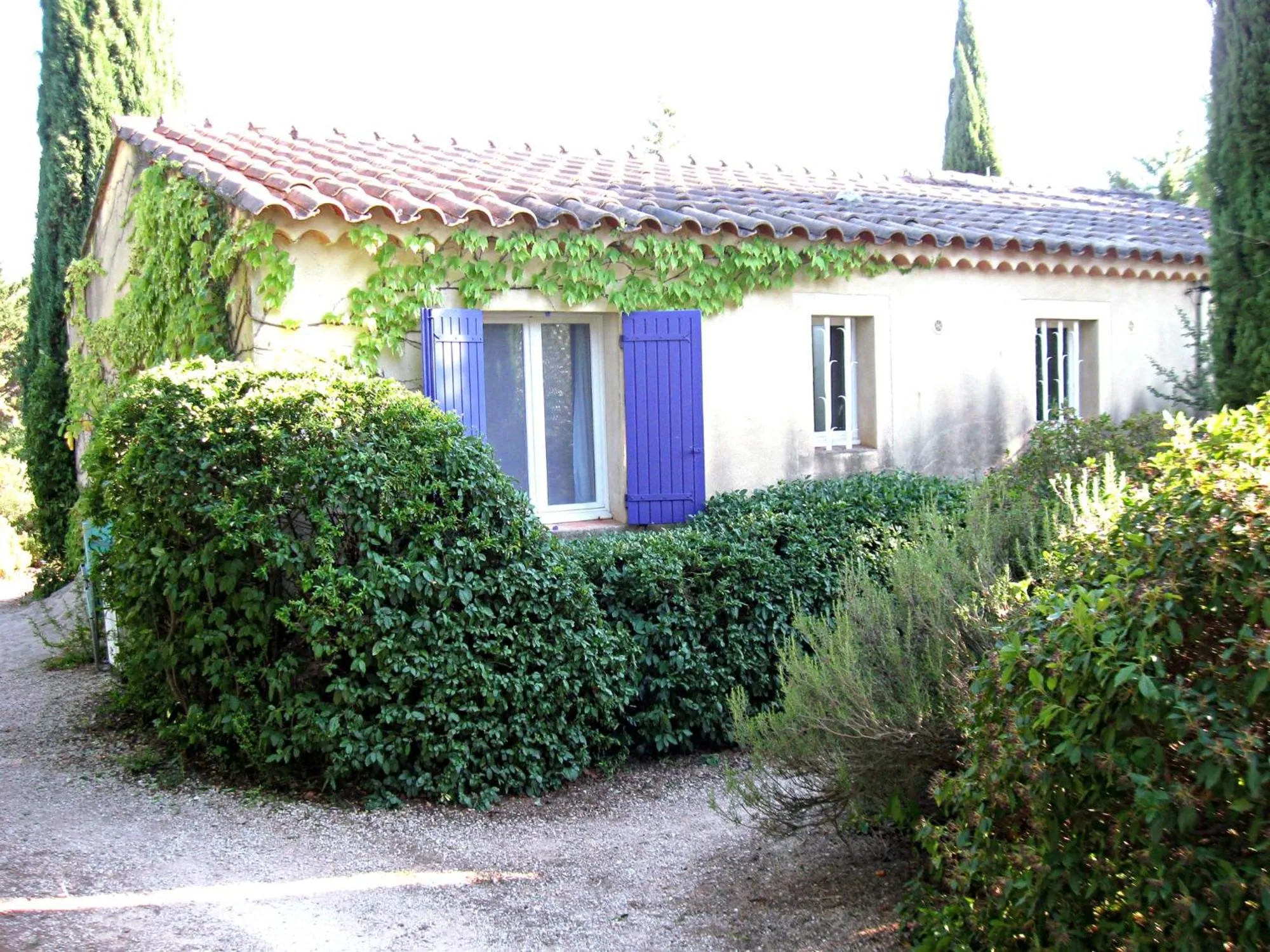Property building in Haus Zypresse