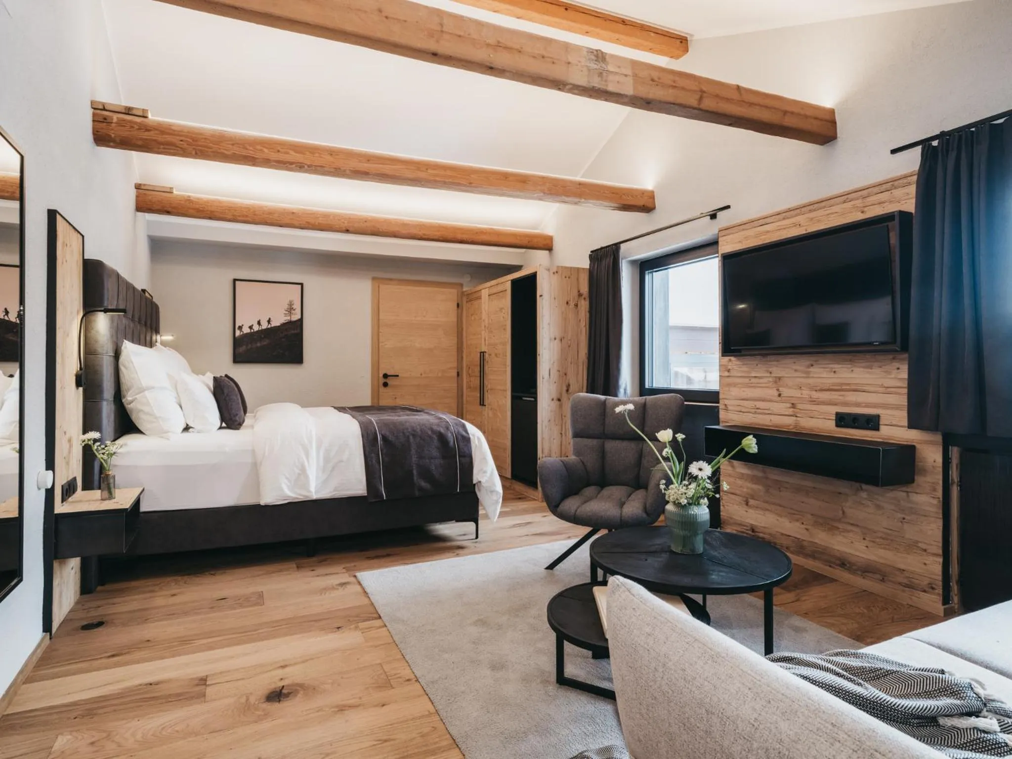 Photo of the whole room, Bed in VAYA Seefeld