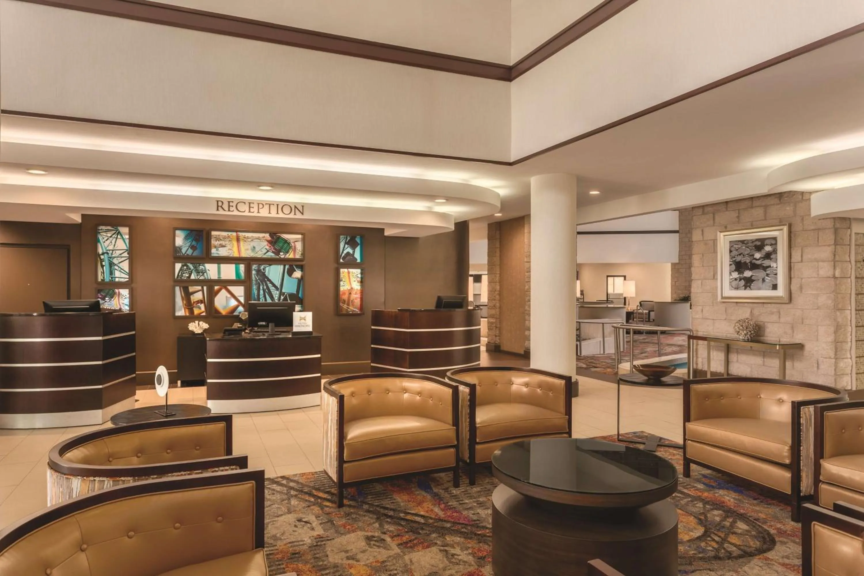 Lobby or reception in Embassy Suites by Hilton Orlando International Drive ICON Park