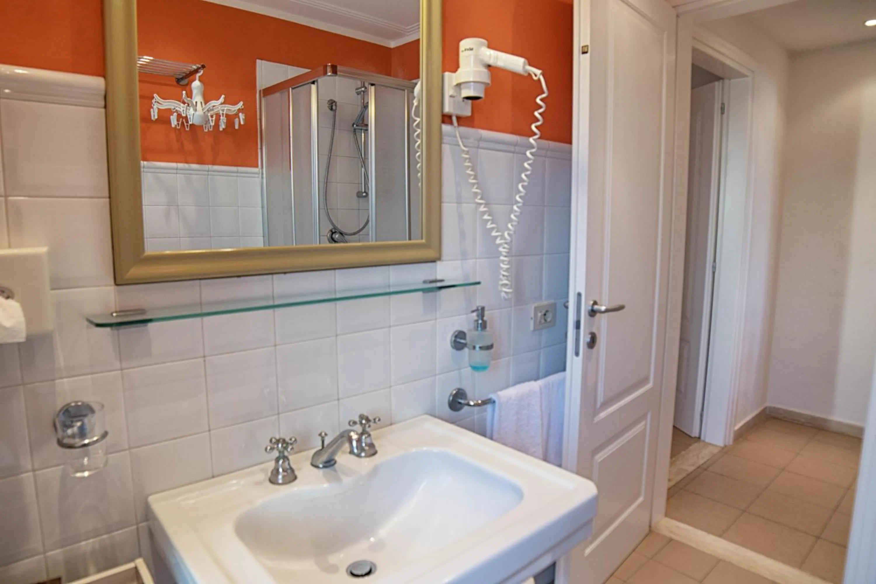 Bathroom in Residence Villa Piani