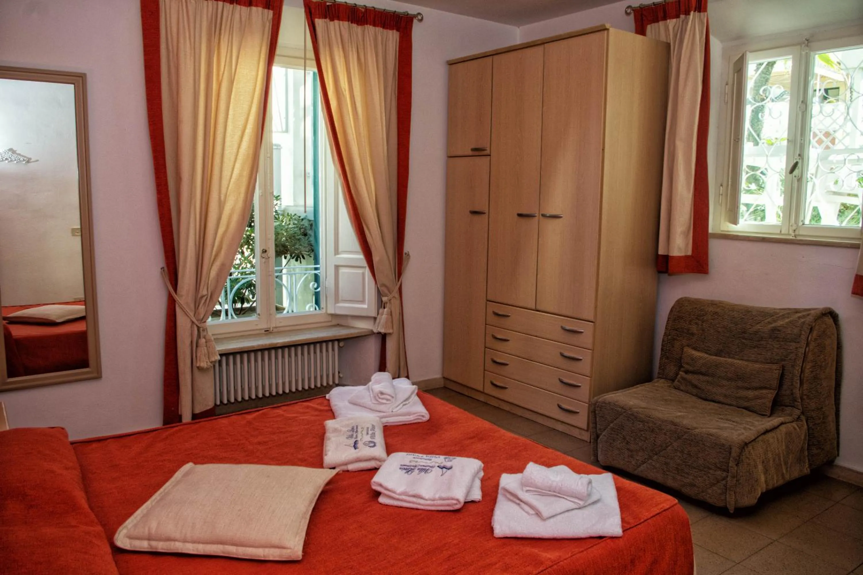 Bedroom, Bed in Residence Villa Piani