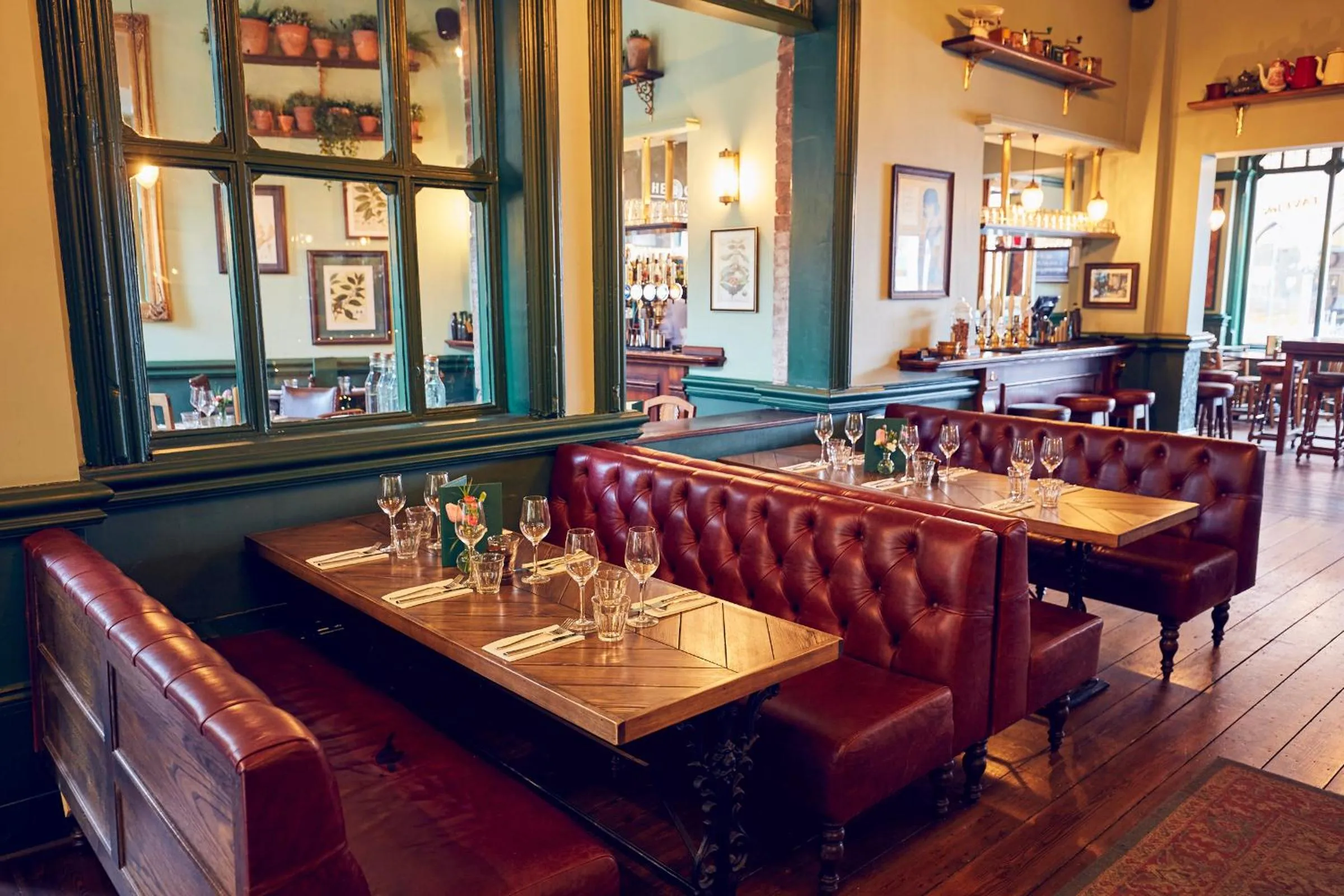 Lounge or bar in The Old Coffee Tavern